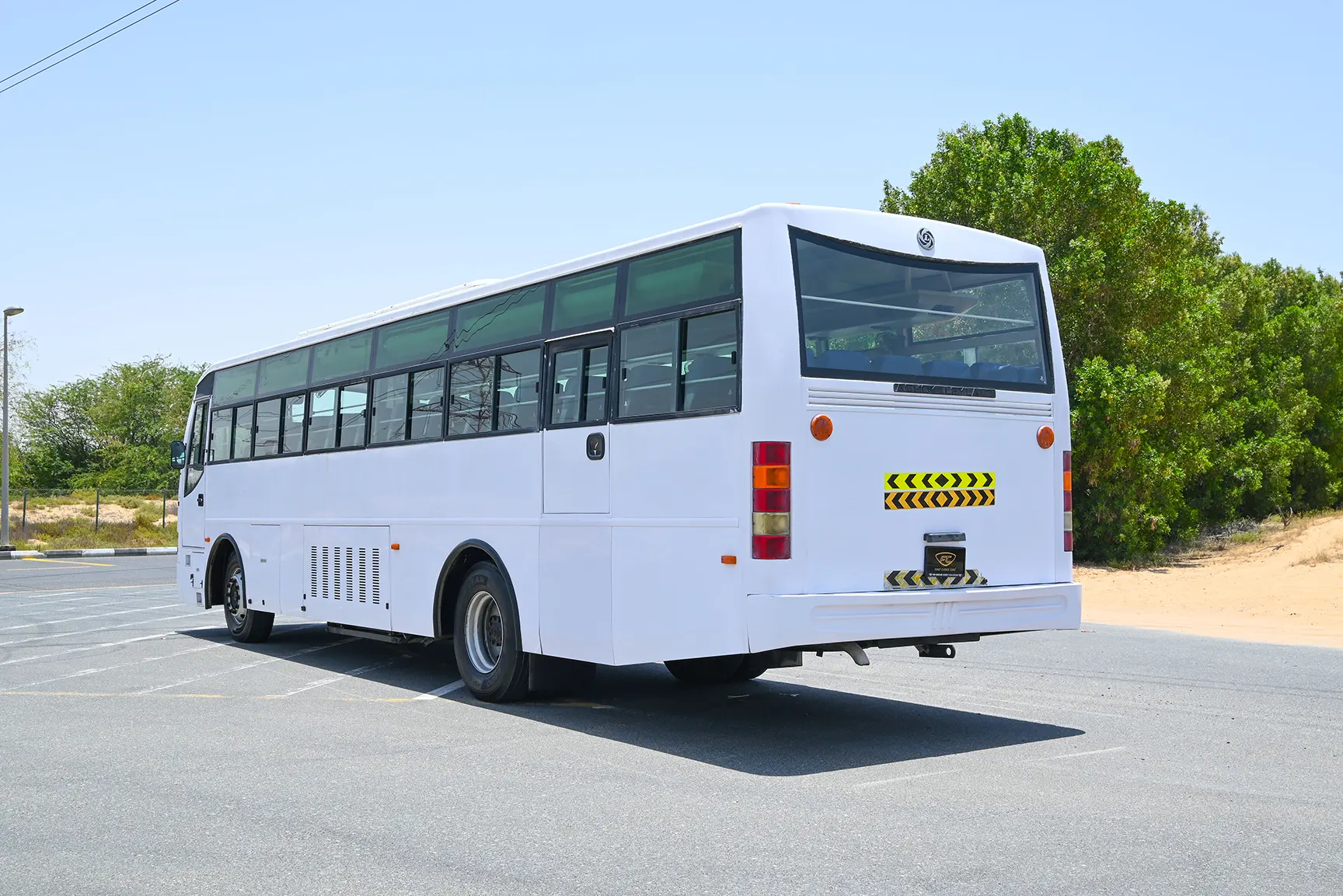 Used 2014 Ashok Leyland Falcon Bus in White – Left Back Diagonal (45°) View