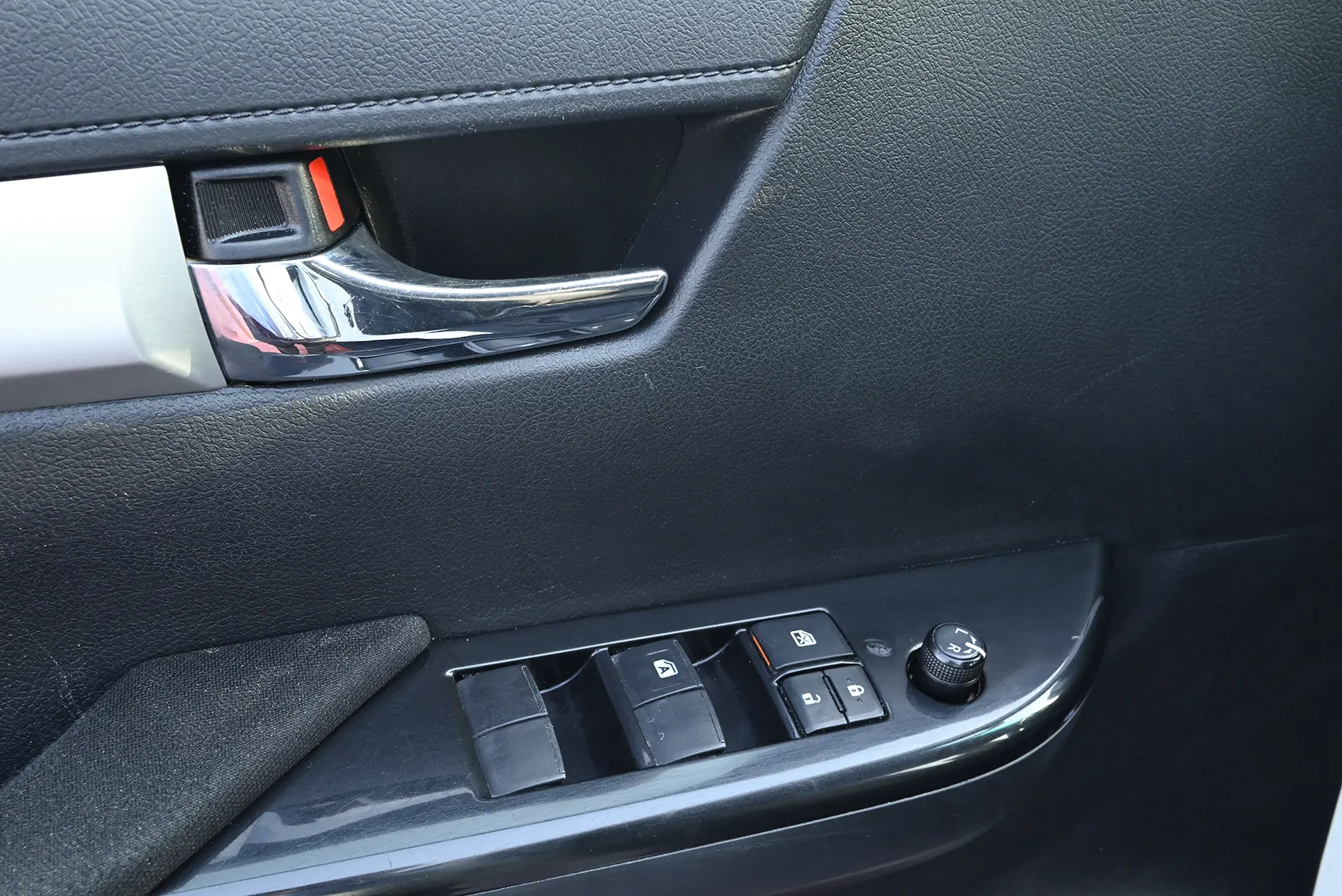 Used 2020 Toyota Hilux GLX Double Cabin White – Driver Door Panel Full View at First Choice Cars Sharjah