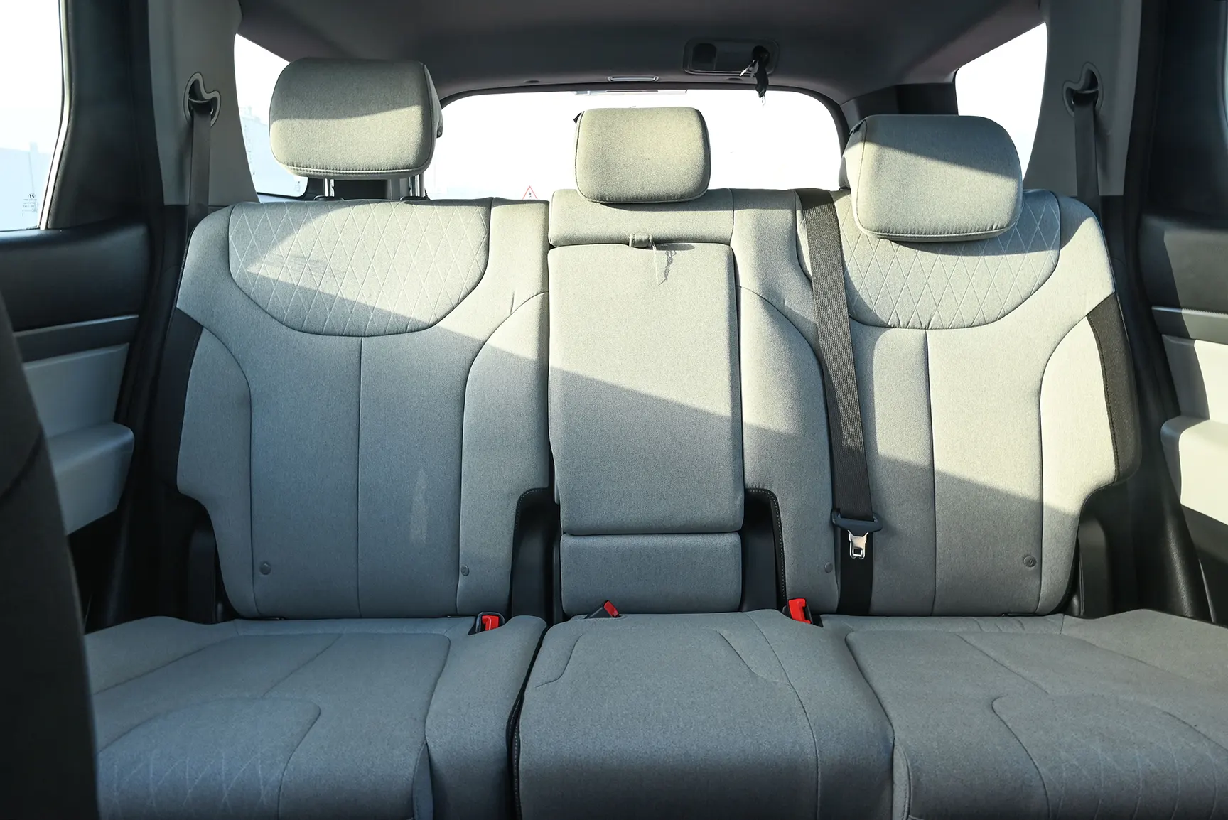 Used 2022 Hyundai Palisade Smart White – Rear Seat View at First Choice Cars Sharjah