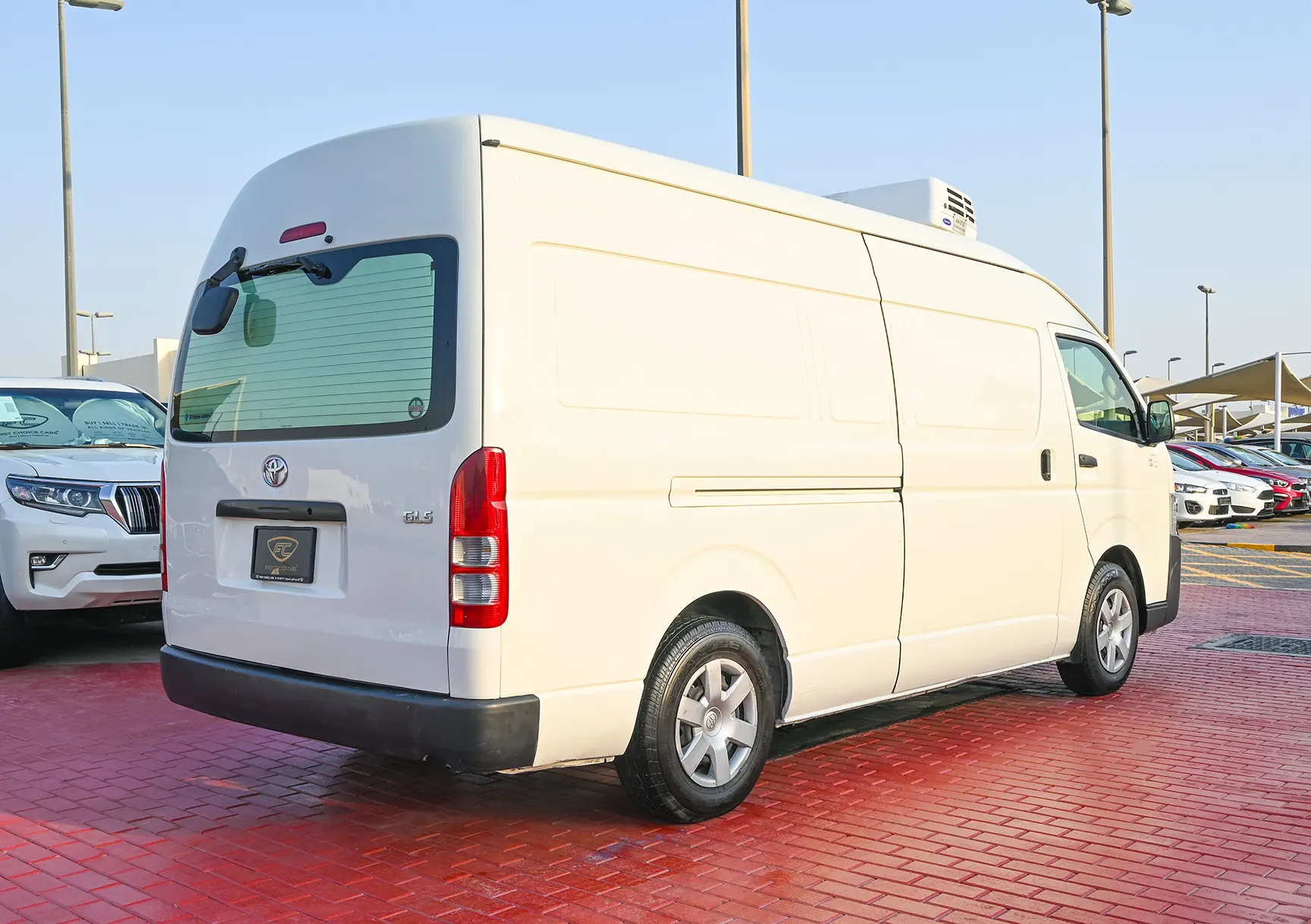 Used 2018 Toyota Hiace GL High Roof White – Right Back Diagonal (45°) View at First Choice Cars Sharjah