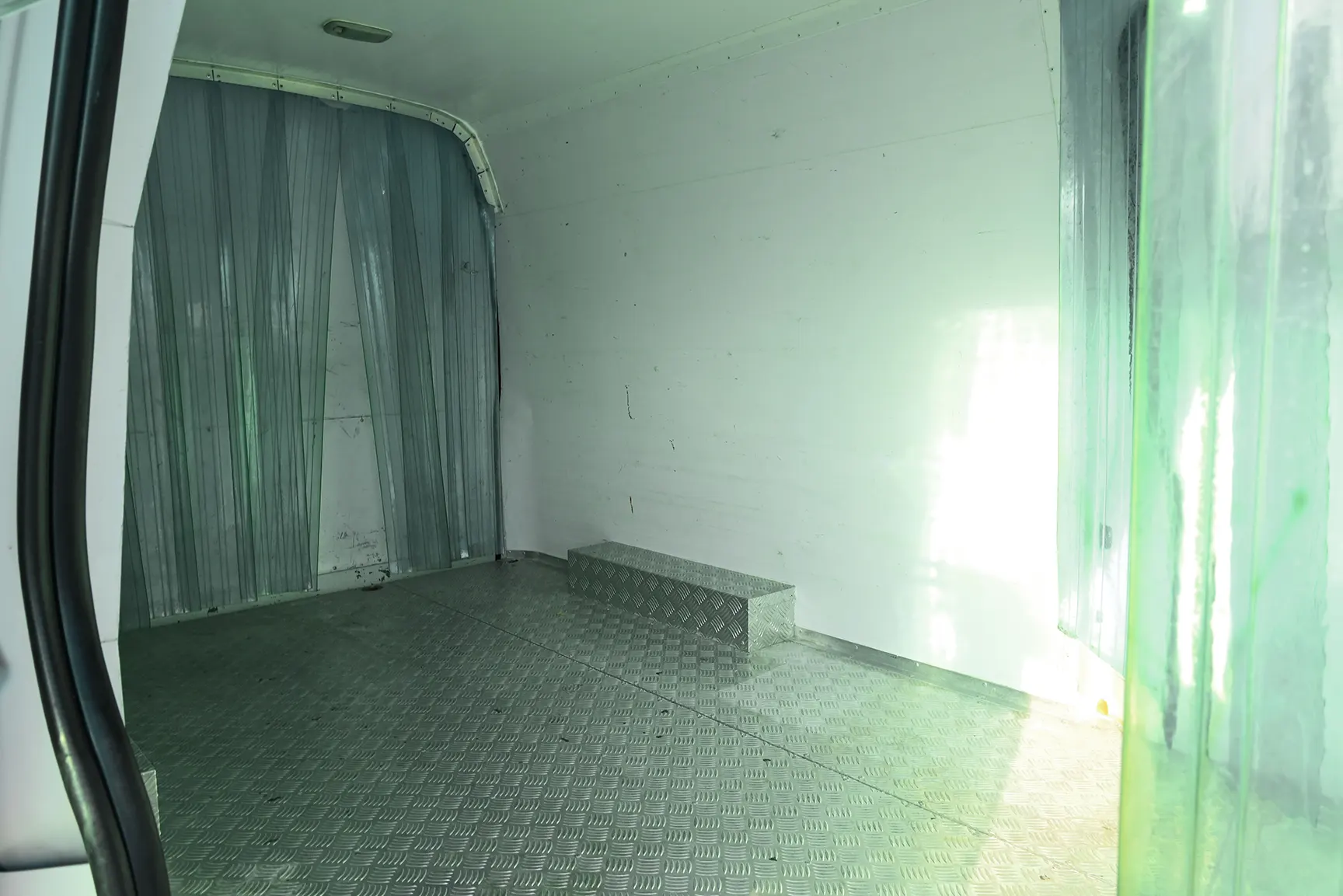 Used 2018 Toyota Hiace GL High Roof White – Chiller Box Right Side Interior View at First Choice Cars Sharjah