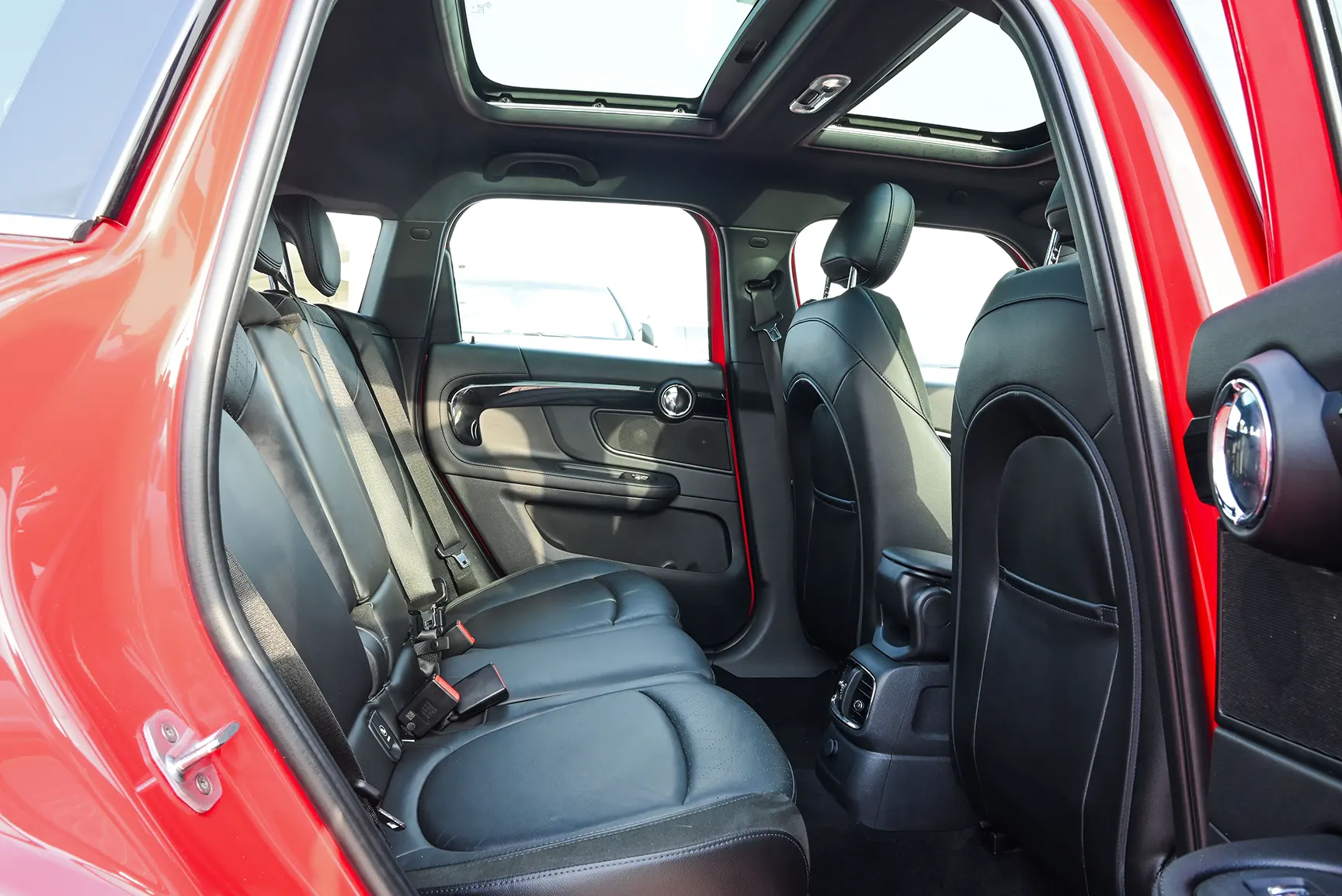 Used 2017 MINI Countryman Cooper S Red – Rear Passenger Side Cabin View at First Choice Cars Sharjah