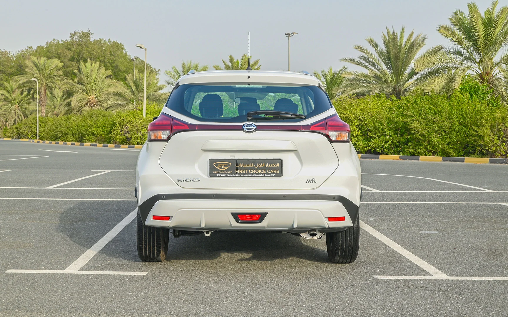Used 2022 Nissan Kicks S White – Back/Rear View at First Choice Cars Sharjah