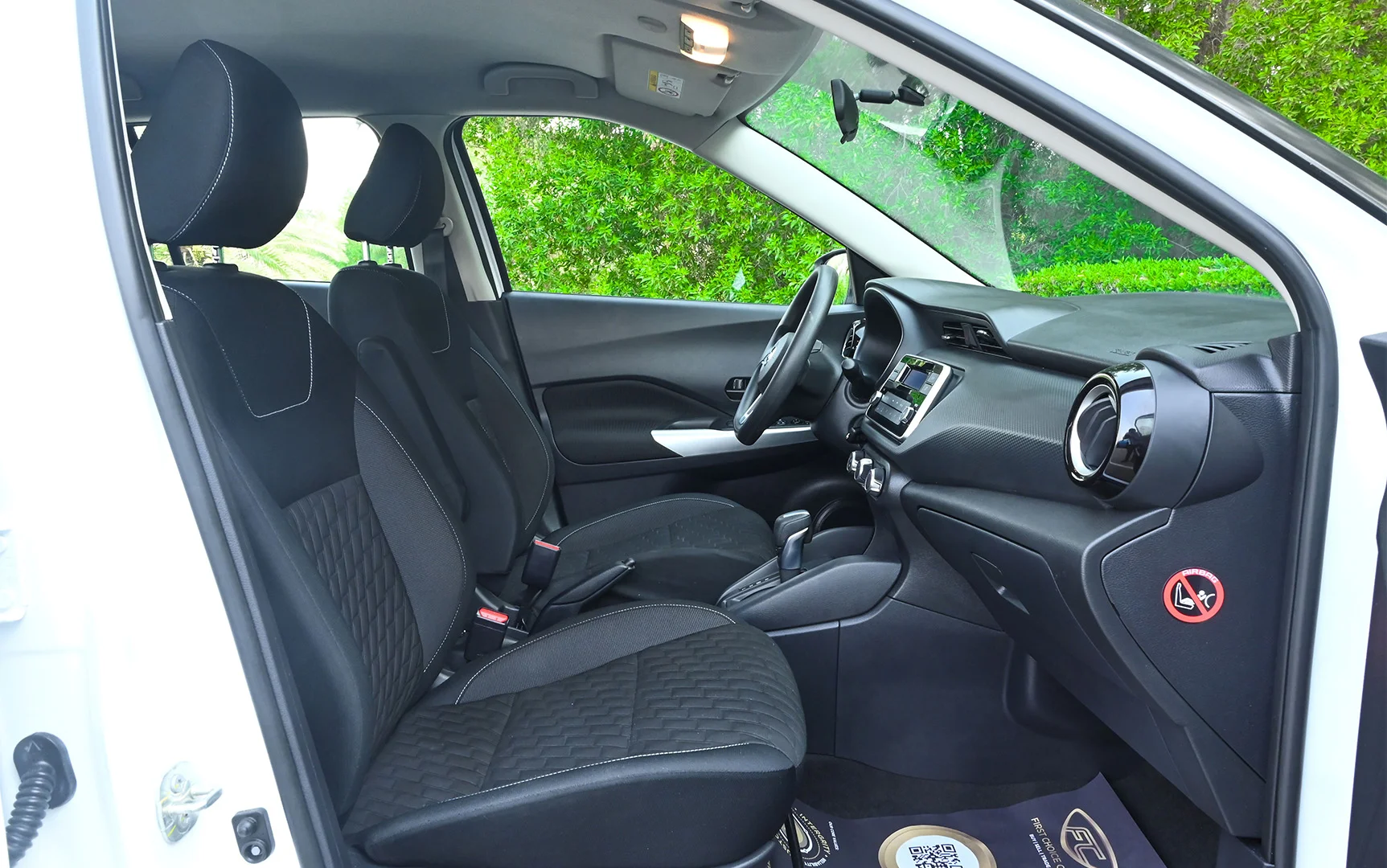 Used 2022 Nissan Kicks S White – Front Passenger Side Cabin View at First Choice Cars Sharjah