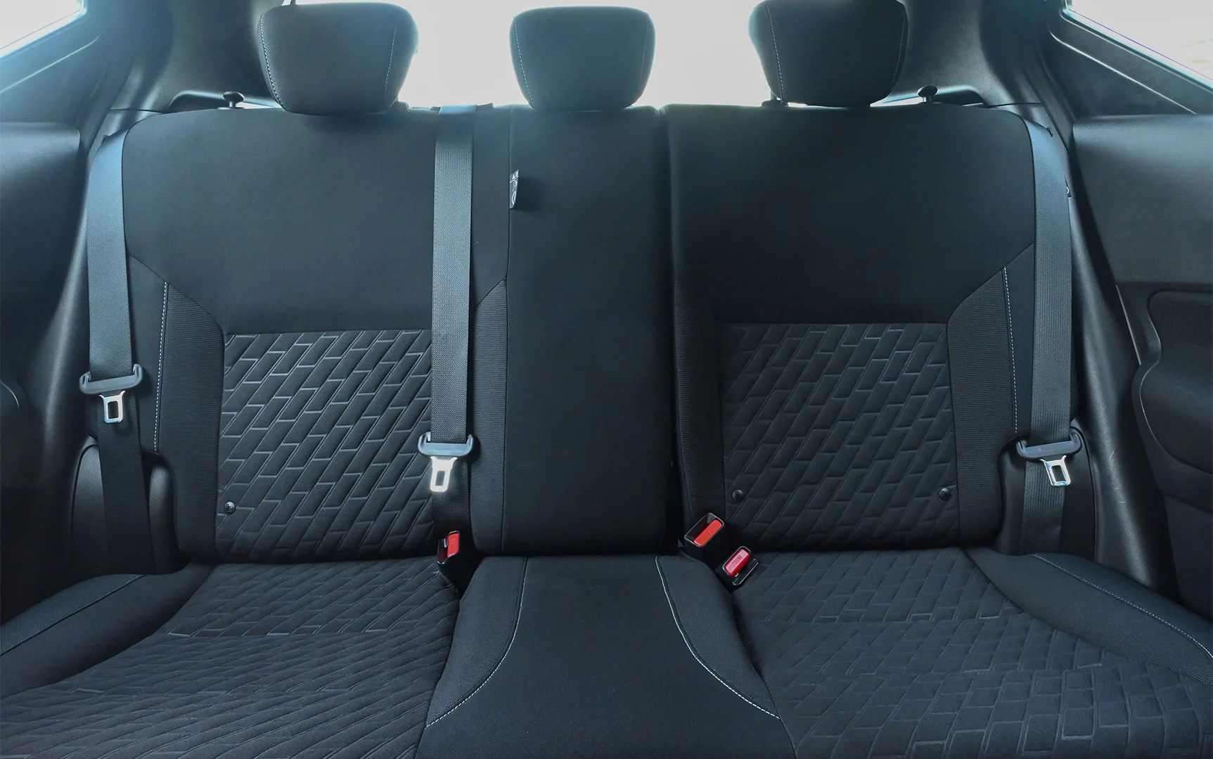 Used 2022 Nissan Kicks S White – Rear Seat View at First Choice Cars Sharjah