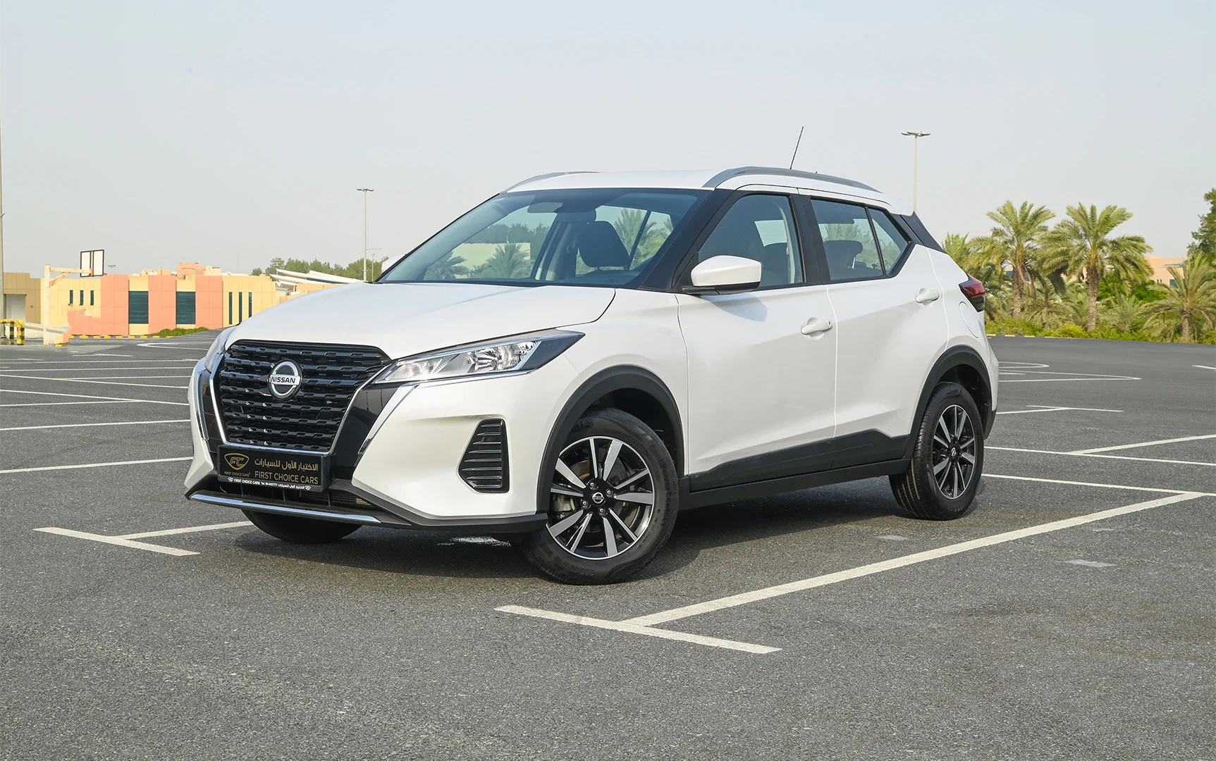 Used 2022 Nissan Kicks S White – Left Front Diagonal (45°) View at First Choice Cars Sharjah
