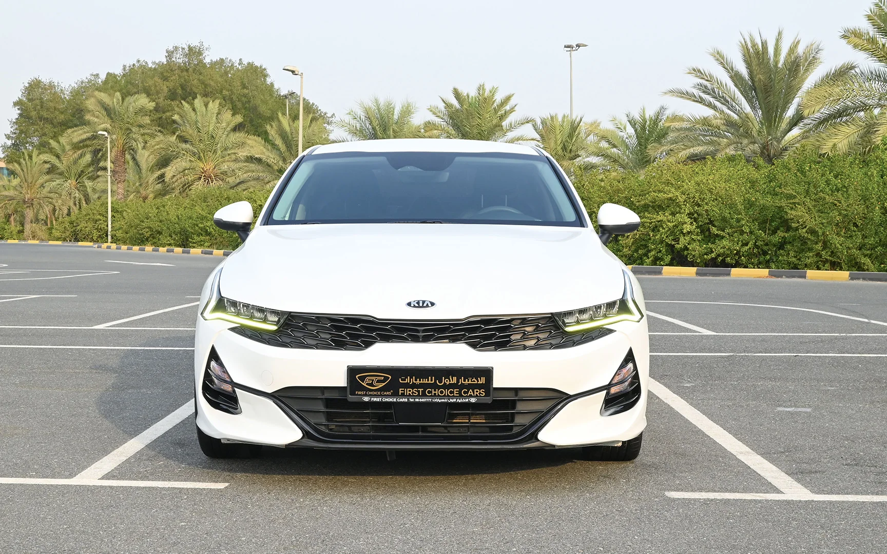 Used 2020 Kia K5 LX in White – Front View for Sale at First Choice Cars Dubai Sharjah