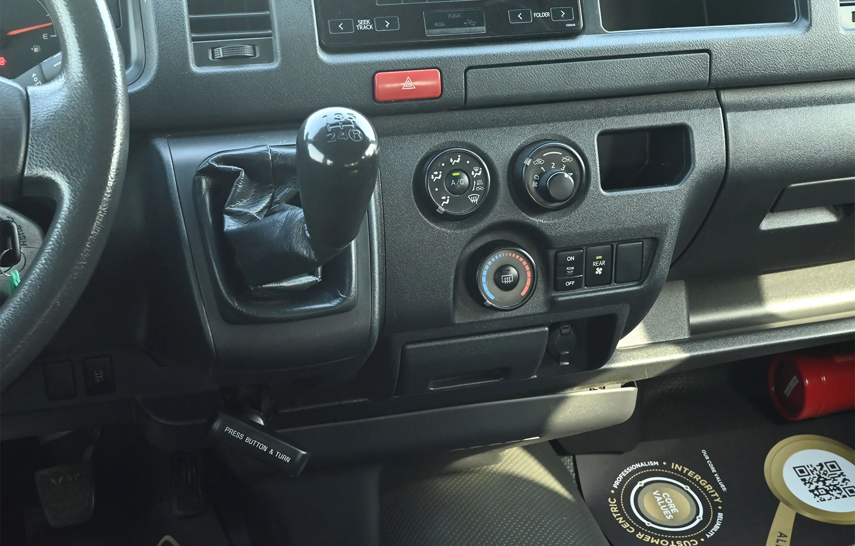 Used 2018 Toyota Hiace GLX High Roof White – Center Console & Gear Shifter at First Choice Cars Sharjah