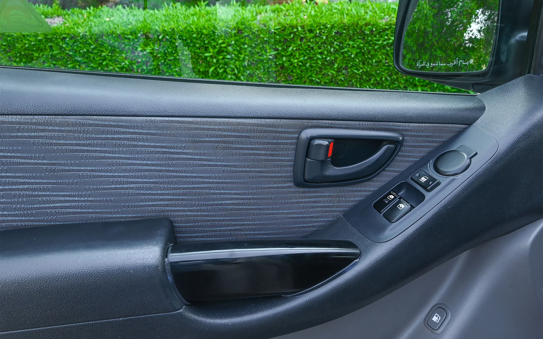 Used 2018 Hyundai H1 12-Seater Wagon White – Driver Door Panel Full View at First Choice Cars Sharjah