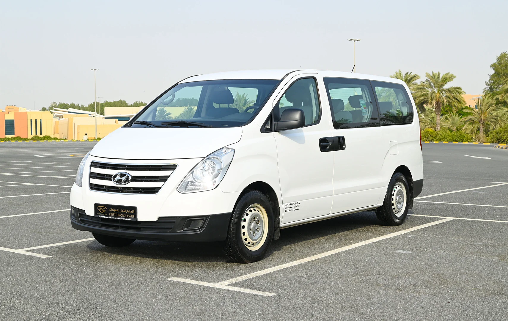 Used 2018 Hyundai H1 12-Seater Wagon White – Left Front Diagonal (45°) View at First Choice Cars Sharjah