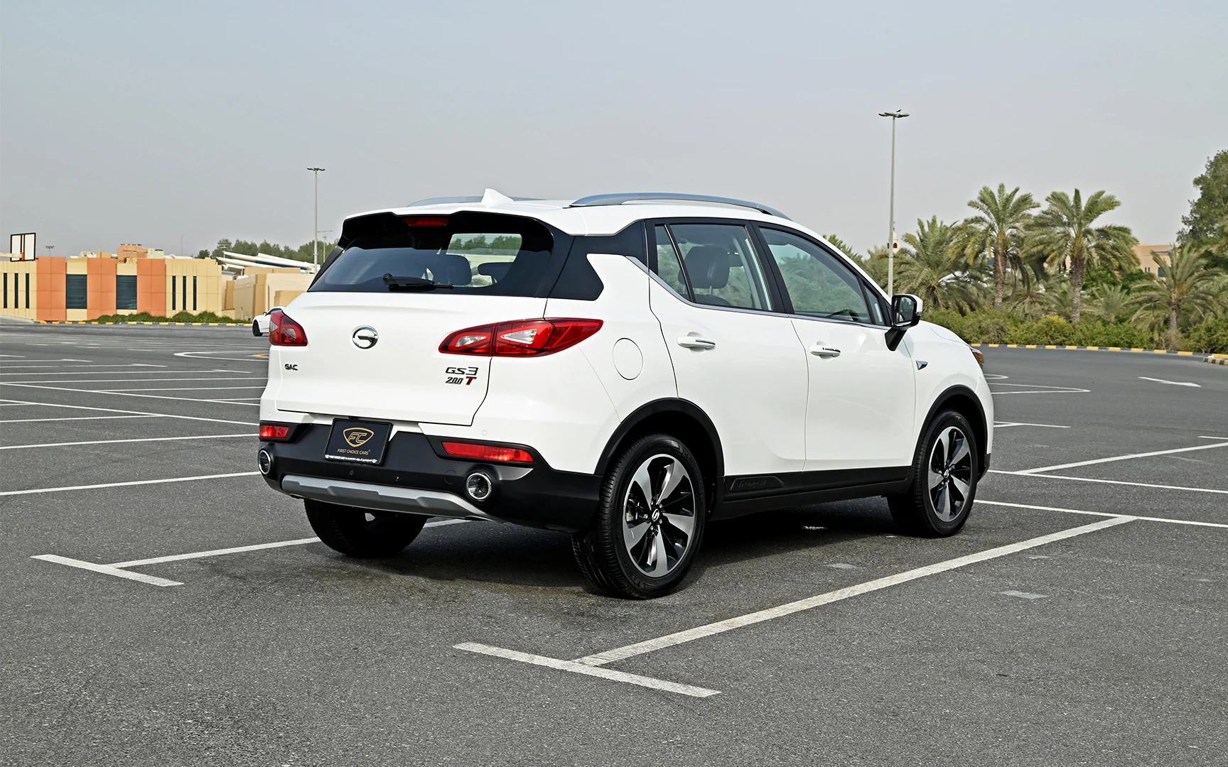 Used 2022 GAC GS3 GE White – Right Back Diagonal (45°) View at First Choice Cars Sharjah