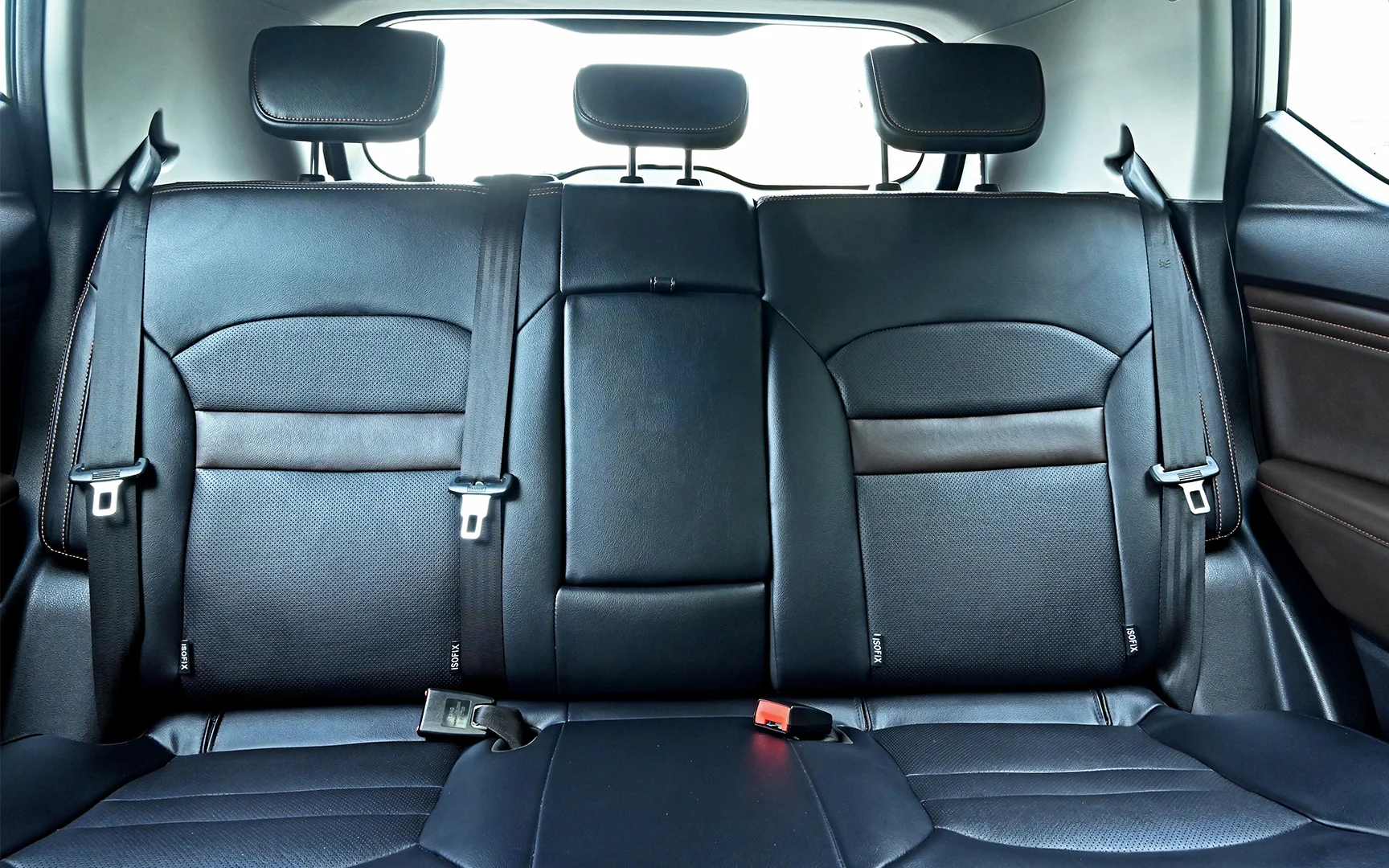 Used 2022 GAC GS3 GE White – Rear Seat View at First Choice Cars Sharjah