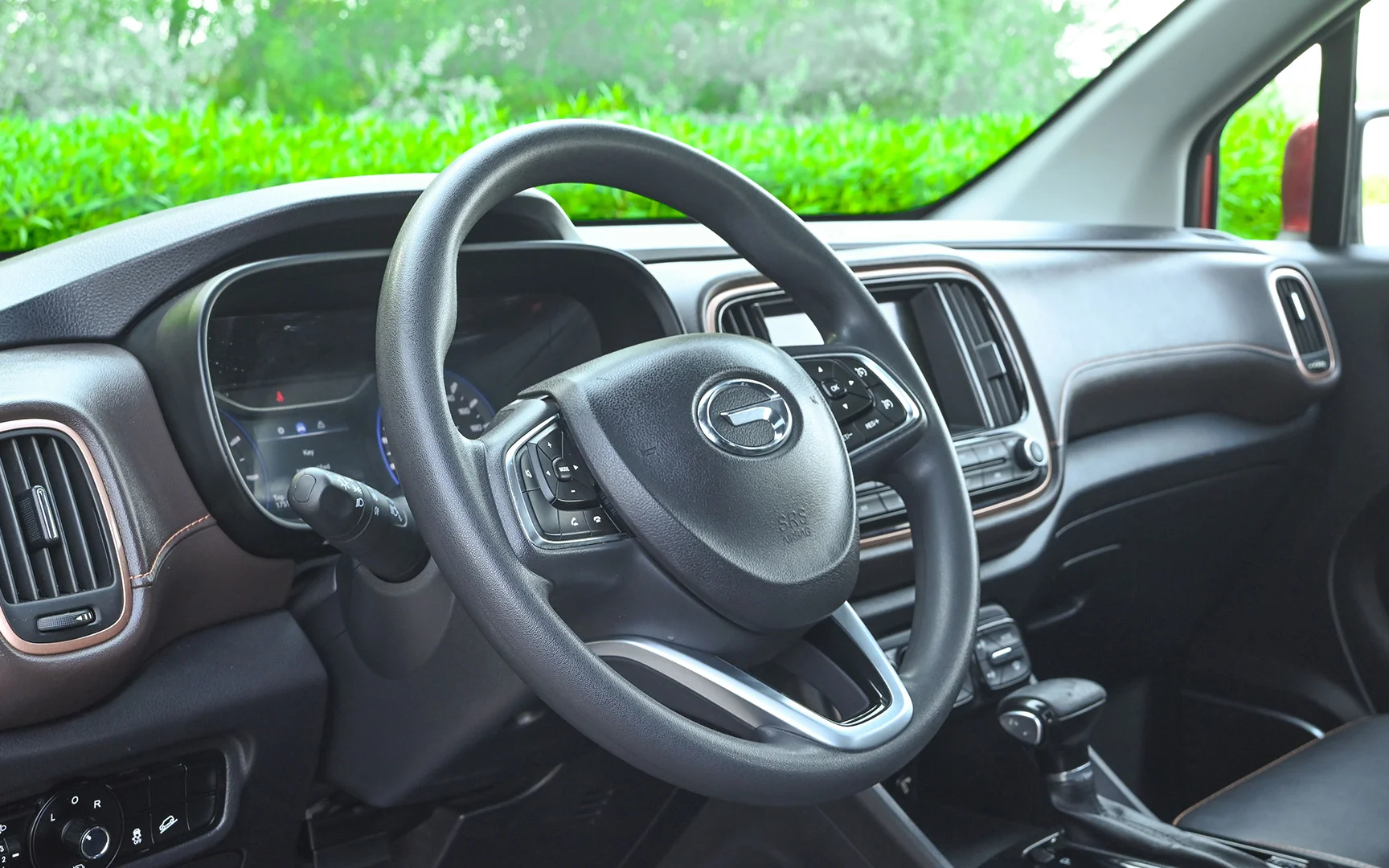 Used 2022 GAC GS3 GE Red – Driver Side Dashboard & Steering View at First Choice Cars Sharjah