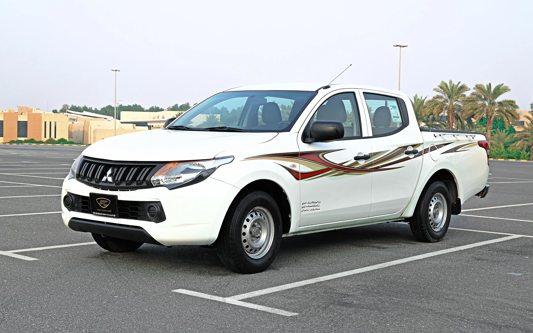 Used 2018 Mitsubishi L200 GL Double Cabin White – Left Front Diagonal (45°) View at First Choice Cars Sharjah