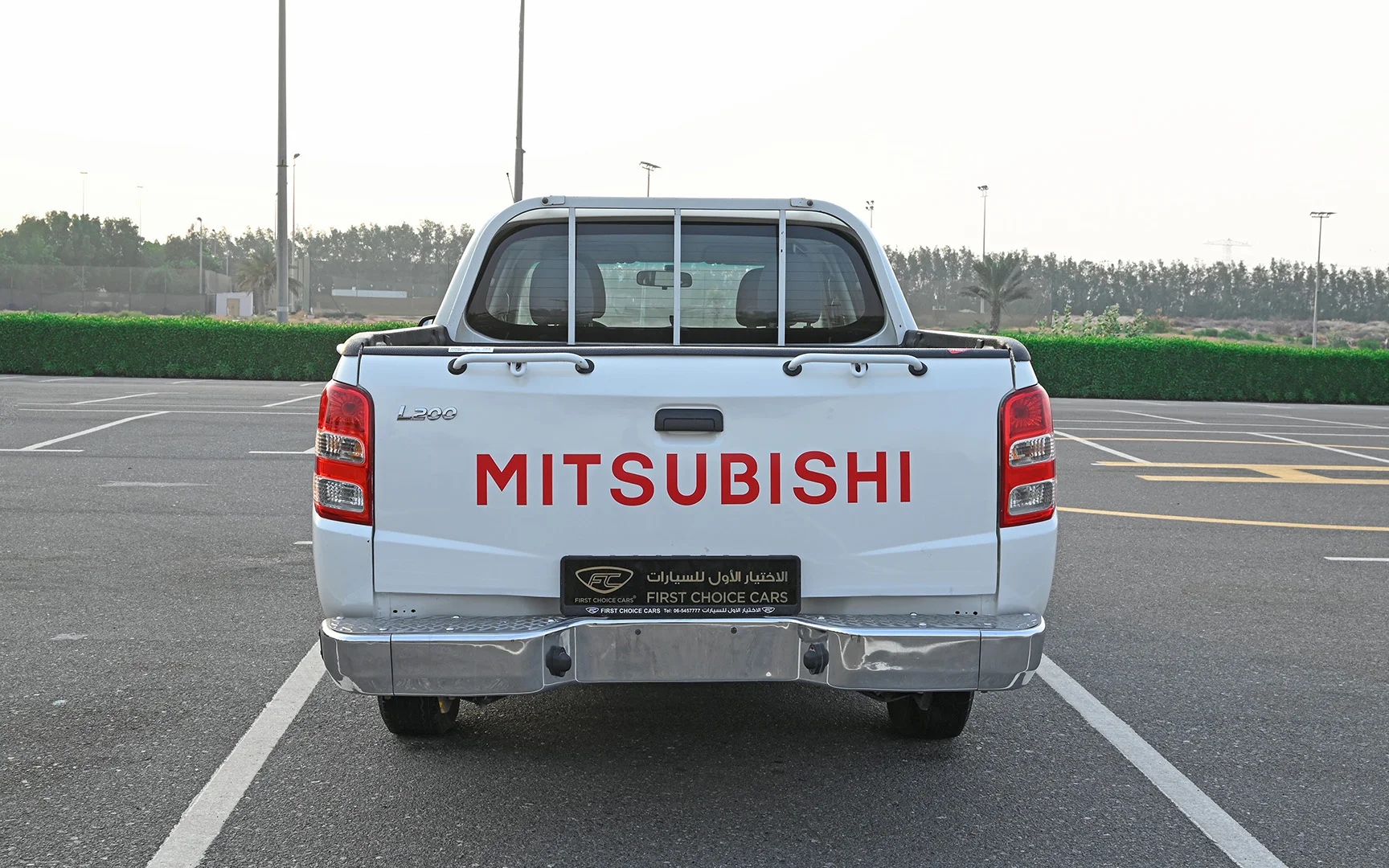 Used 2018 Mitsubishi L200 GL Double Cabin White – Back/Rear View at First Choice Cars Sharjah