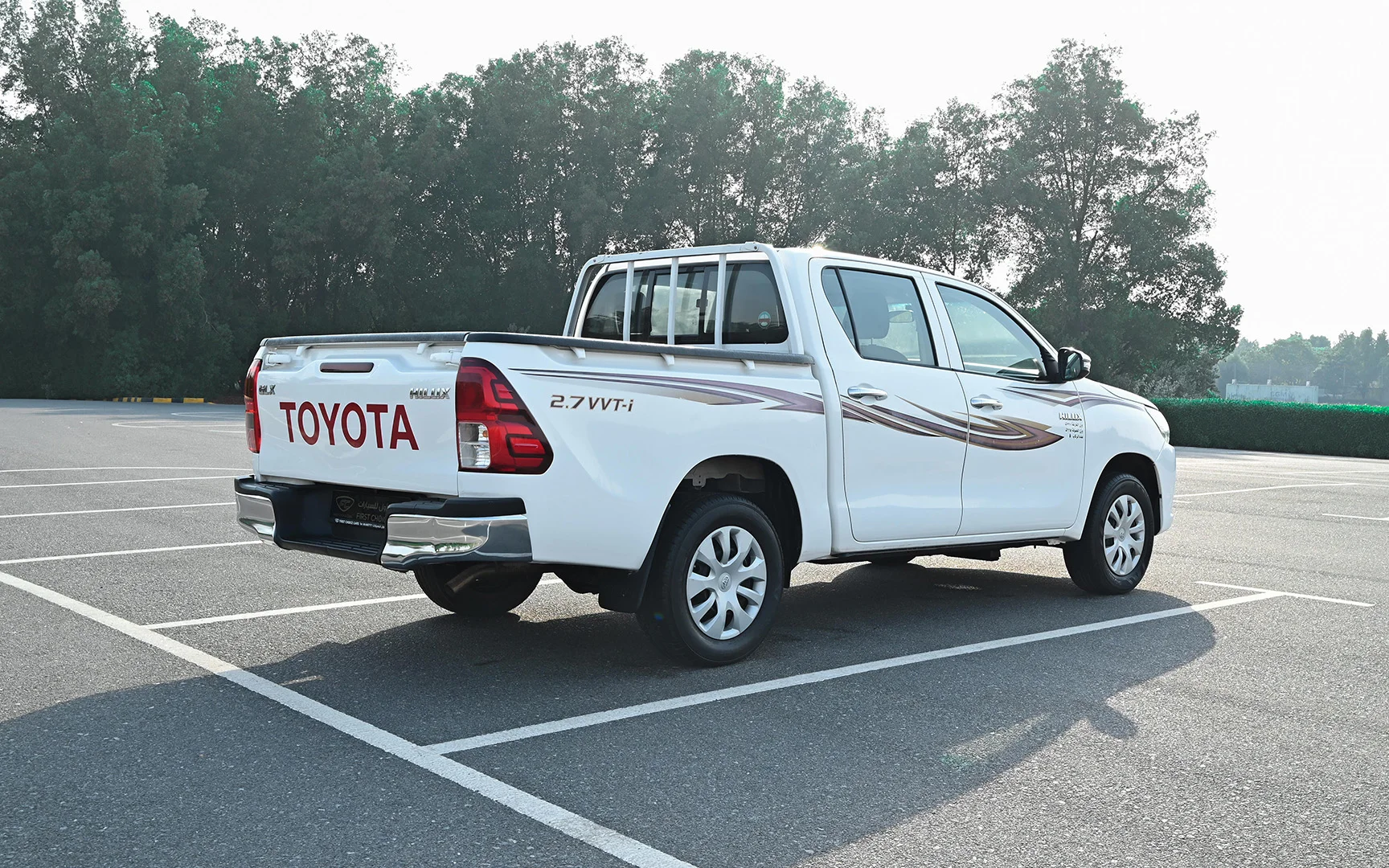 Used 2018 Toyota Hilux GLX Double Cabin in White – Right Back Diagonal (45°) View for Sale at First Choice Cars Dubai Sharjah