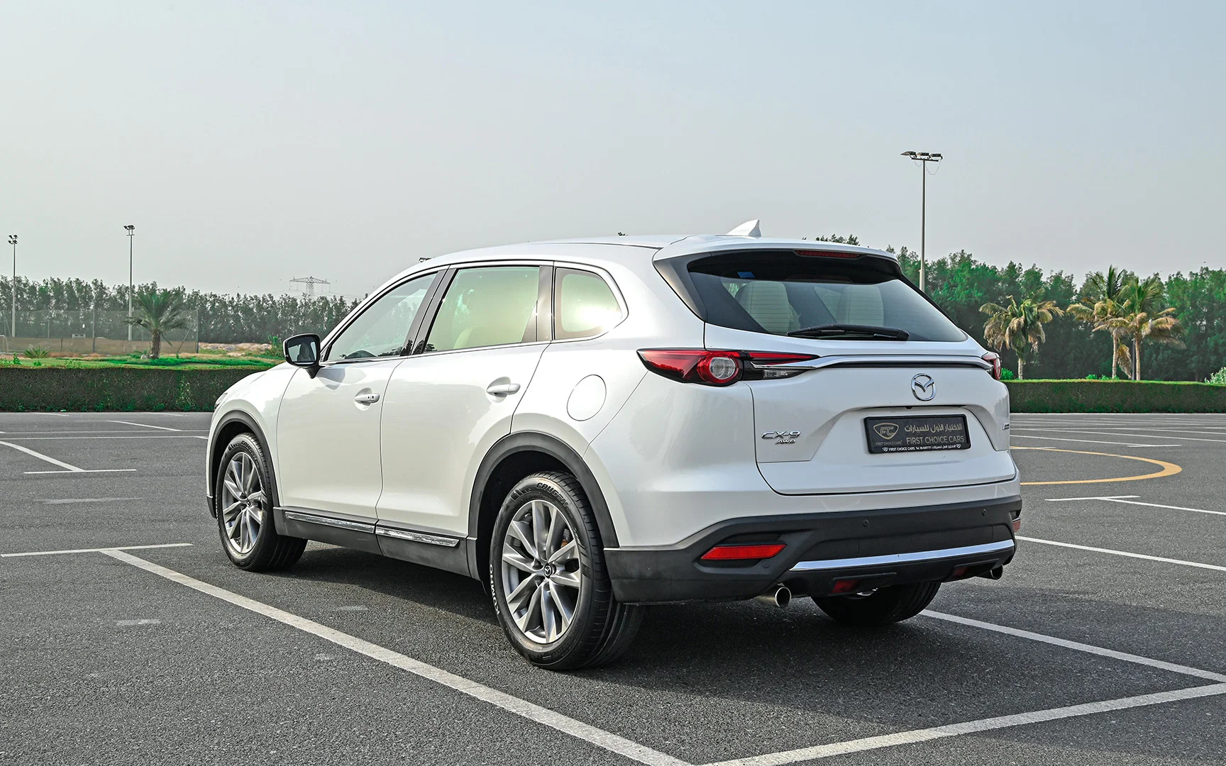 Used 2018 Mazda CX-9 Limited White – Left Back Diagonal (45°) View at First Choice Cars Sharjah