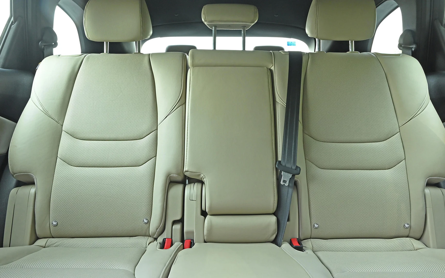 Used 2018 Mazda CX-9 Limited White – Rear Seat View at First Choice Cars Sharjah