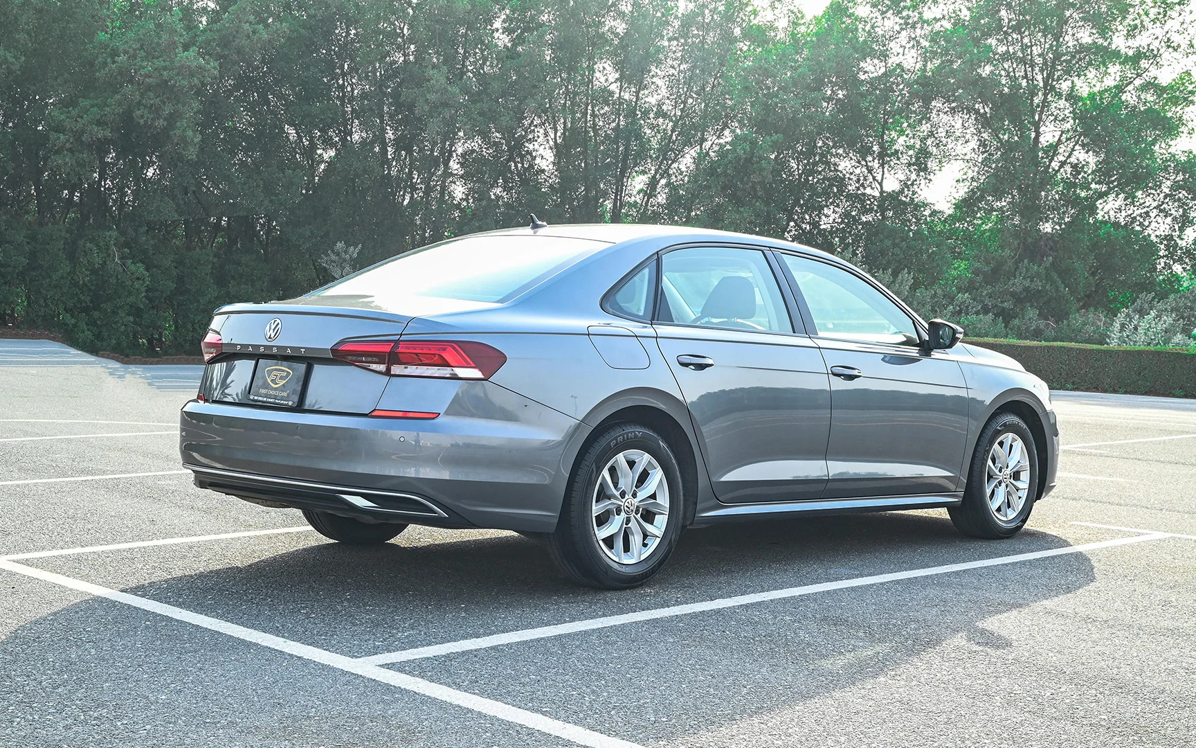 Used 2020 Volkswagen PASSAT Comfortline Grey – Right Back Diagonal (45°) View at First Choice Cars Sharjah