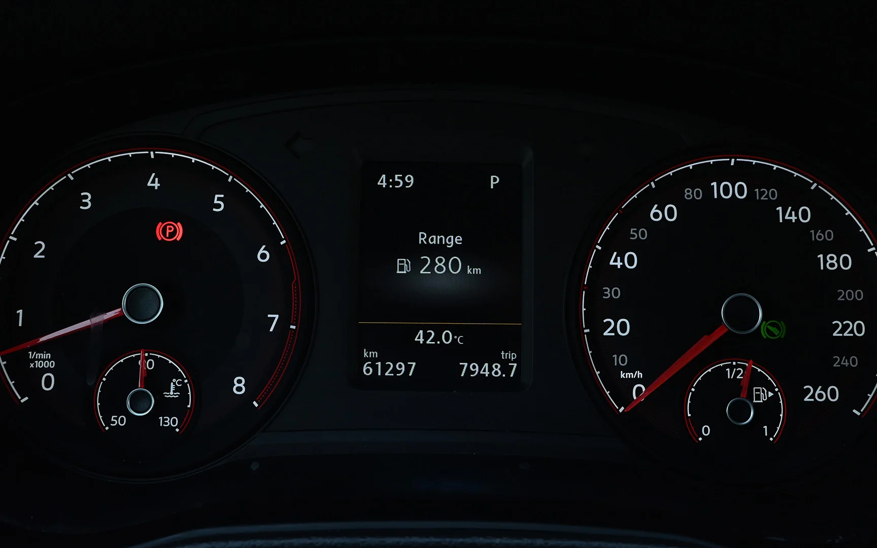 Used 2020 Volkswagen PASSAT Comfortline Grey – Odometer / Mileage Reading View at First Choice Cars Sharjah