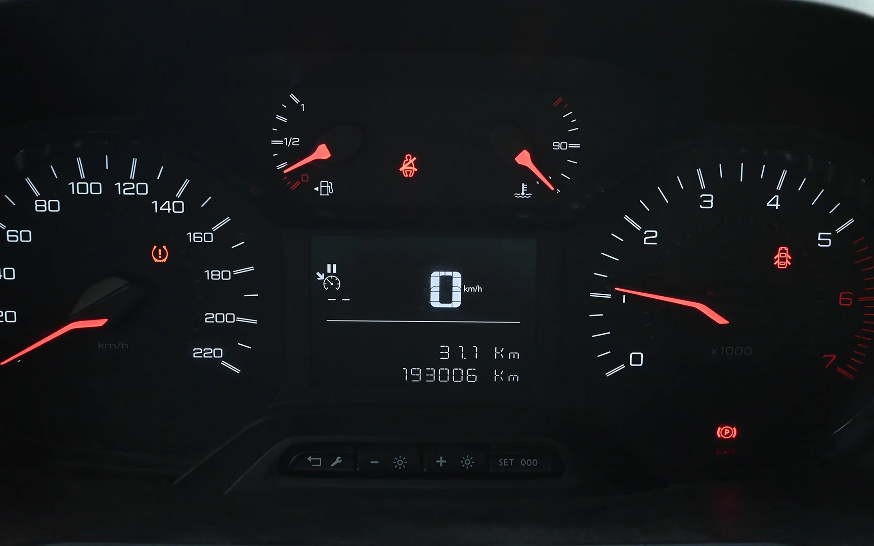 Used 2020 Peugeot Partner Long Van White – Odometer / Mileage Reading View at First Choice Cars Sharjah