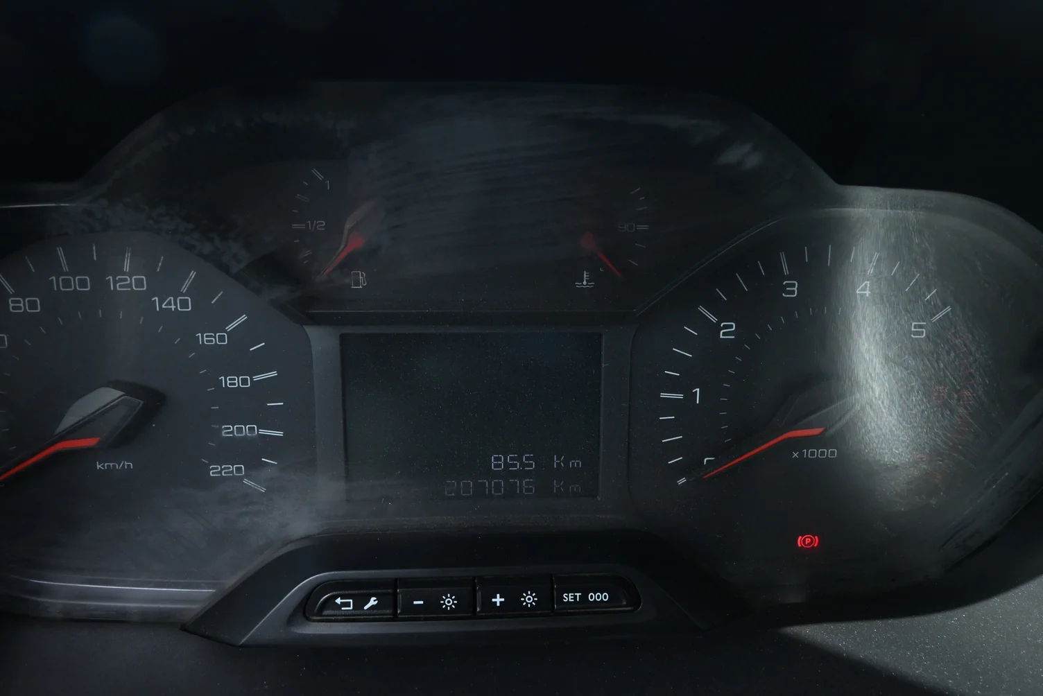 Used 2020 Peugeot Partner Long Van White – Odometer / Mileage Reading View at First Choice Cars Sharjah