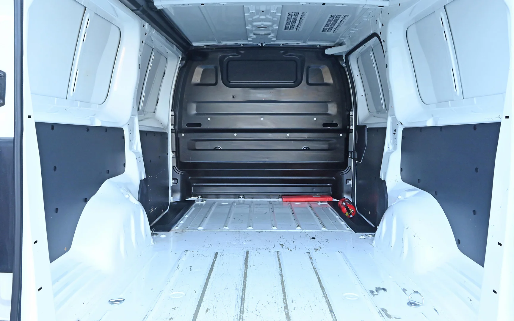 Used 2020 Peugeot Expert Delivery Van White – Delivery Box Rear Opening View at First Choice Cars Sharjah