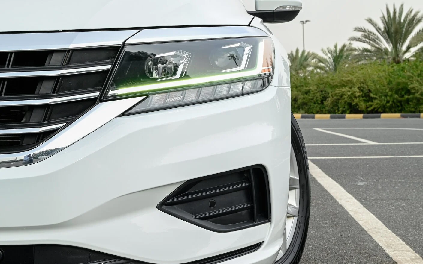 Used 2020 Volkswagen PASSAT Comfortline White – Headlight Close-up at First Choice Cars Sharjah