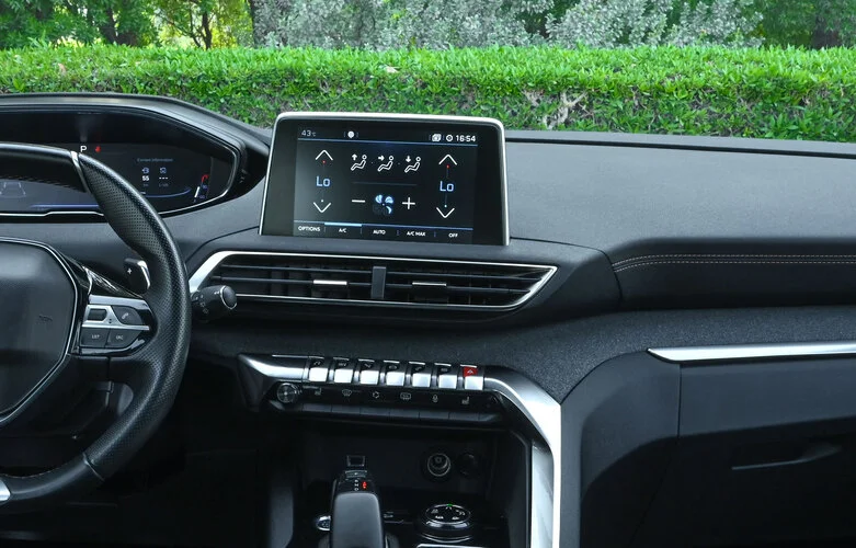 Used 2020 Peugeot 3008 GT Line White – Infotainment / Touchscreen System at First Choice Cars Sharjah