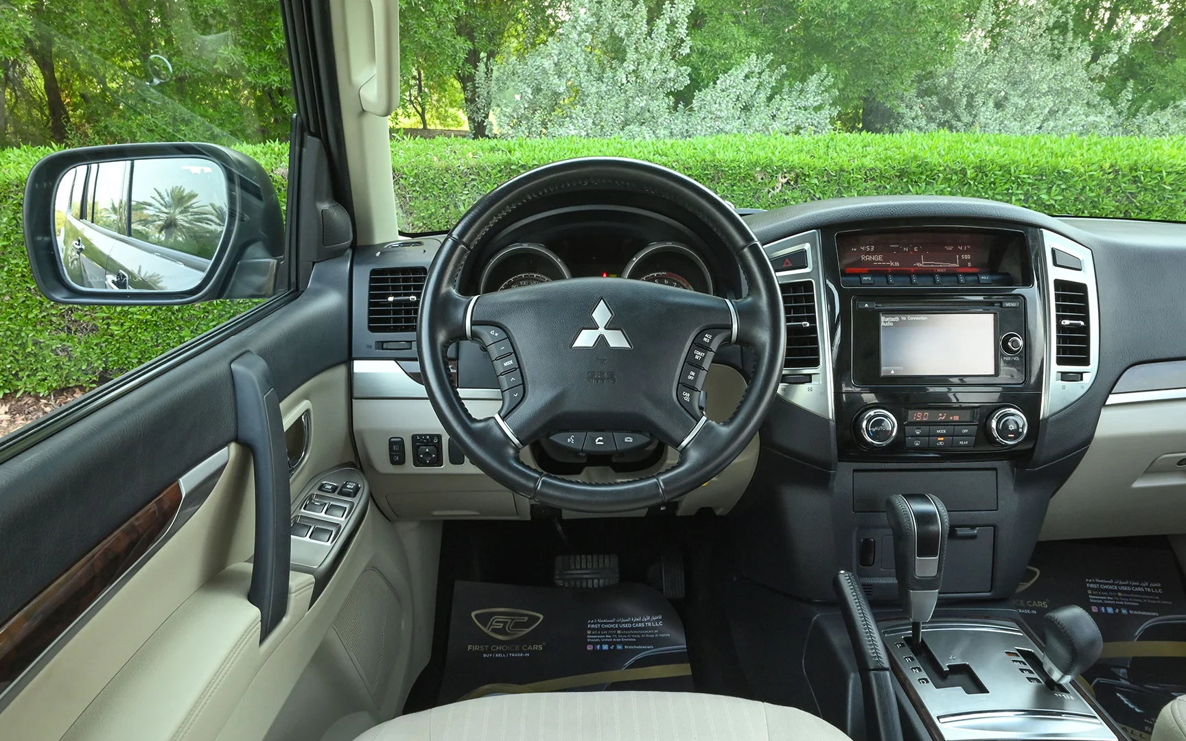 Used 2019 Mitsubishi PAJERO GLS Grey – Steering Wheel & Instrument Cluster at First Choice Cars Sharjah