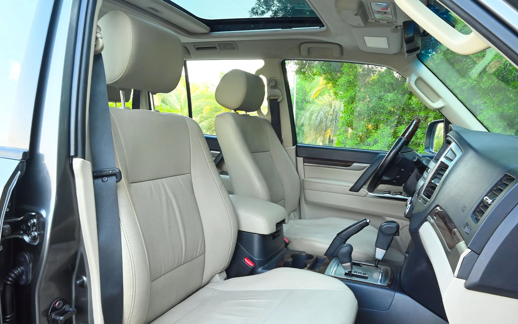 Used 2015 Mitsubishi Pajero GLS Midline in Grey – Front Passenger Side Cabin View