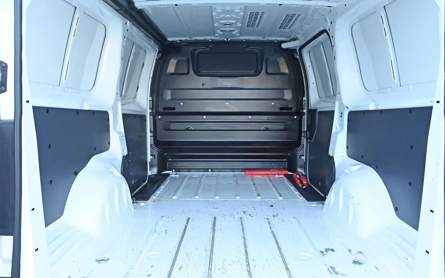 Used 2020 Peugeot Expert Delivery Van White – Delivery Box Rear Opening View at First Choice Cars Sharjah