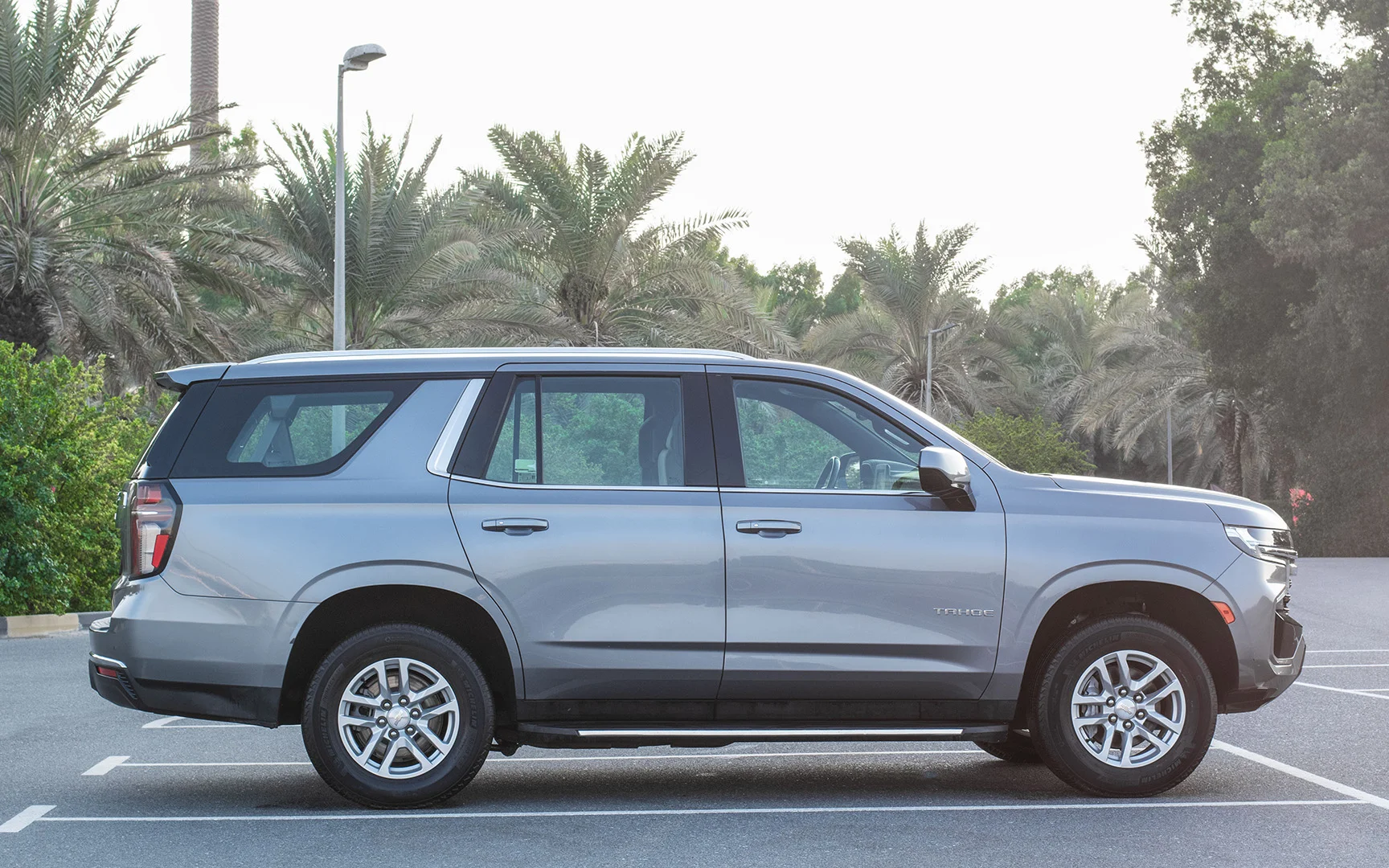 Used 2021 Chevrolet Tahoe LS Silver – Right Side View at First Choice Cars Sharjah