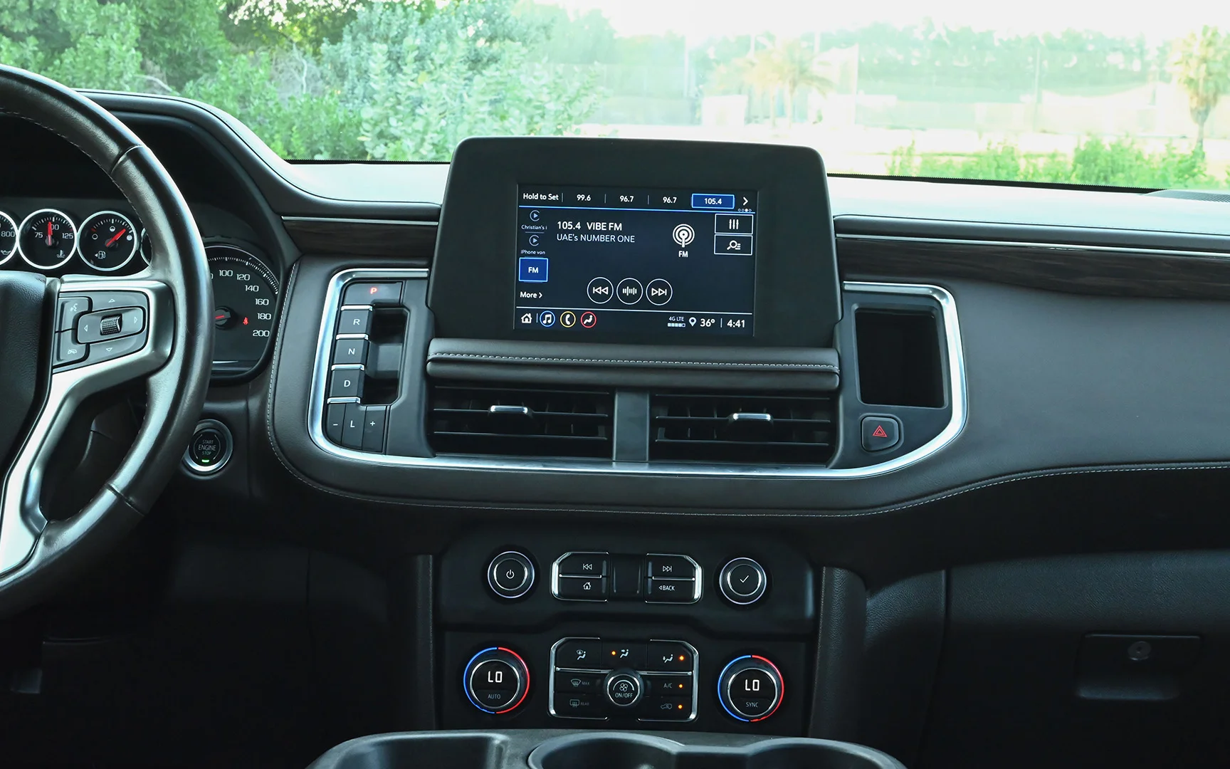 Used 2021 Chevrolet Tahoe LS Silver – Infotainment / Touchscreen System at First Choice Cars Sharjah