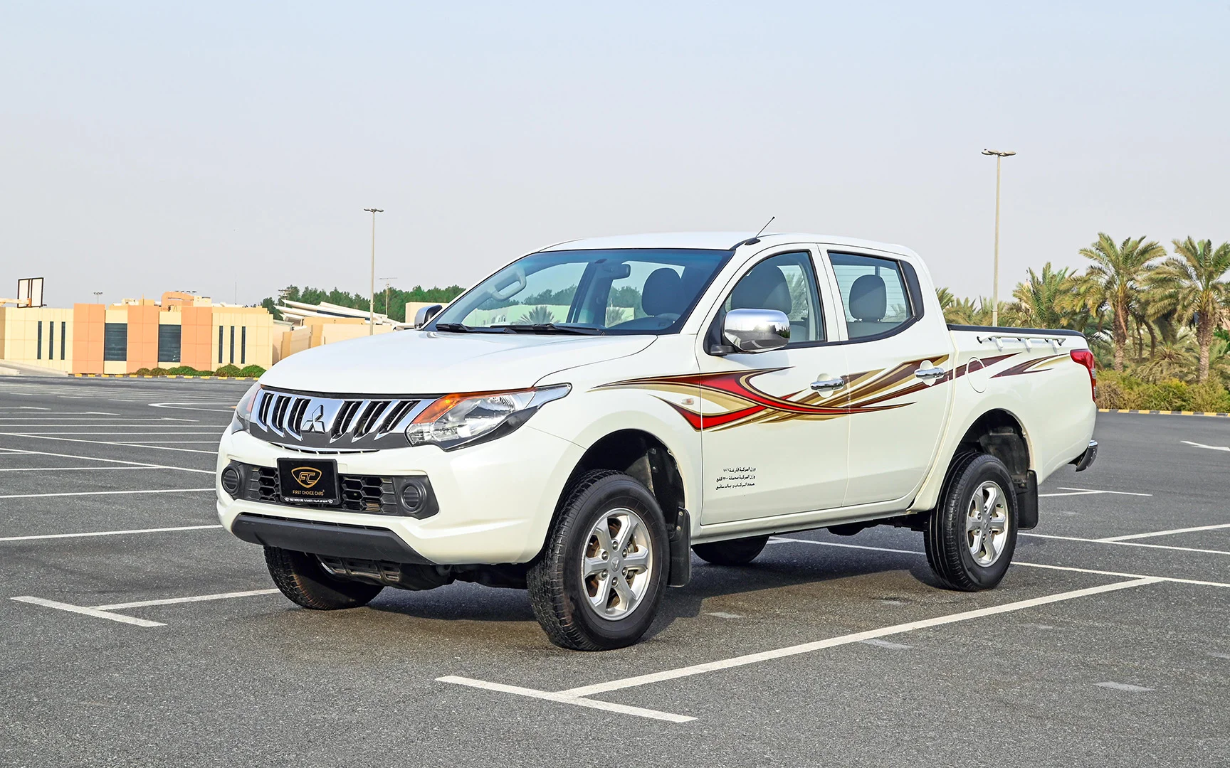 Used 2018 Mitsubishi L200 GLX Double Cabin White – Left Front Diagonal (45°) View at First Choice Cars Sharjah