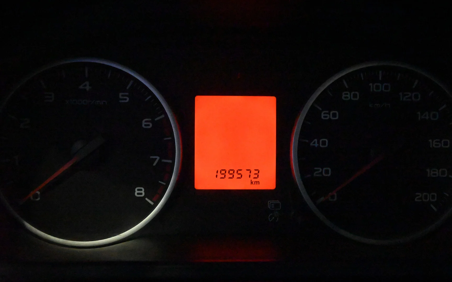 Used 2018 Mitsubishi L200 GLX Double Cabin White – Odometer / Mileage Reading View at First Choice Cars Sharjah