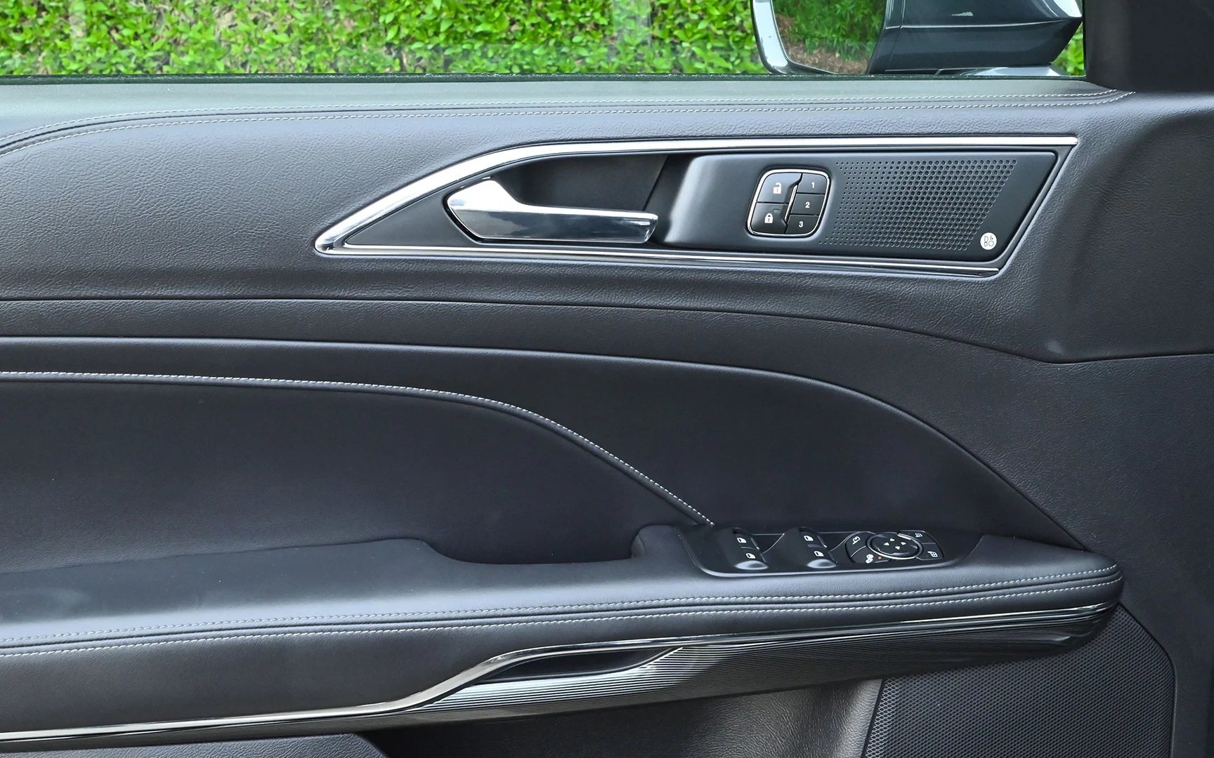 Used 2022 Ford Taurus Titanium Blue – Driver Door Panel Full View at First Choice Cars Sharjah