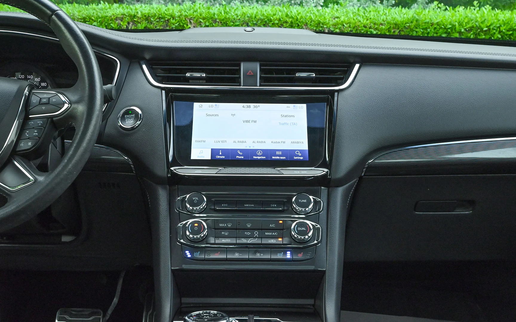 Used 2022 Ford Taurus Titanium Blue – Infotainment / Touchscreen System at First Choice Cars Sharjah