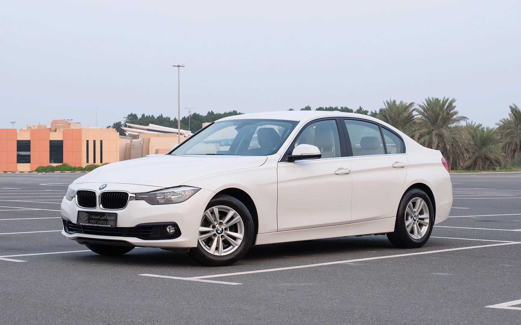 Used 2017 BMW 3-Series 318i White – Left Front Diagonal (45°) View at First Choice Cars Sharjah