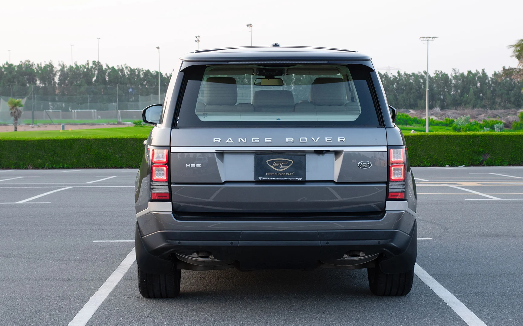 Used 2016 Land Rover Range Rover Vogue HSE in Grey – Back/Rear View for Sale at First Choice Cars Dubai Sharjah