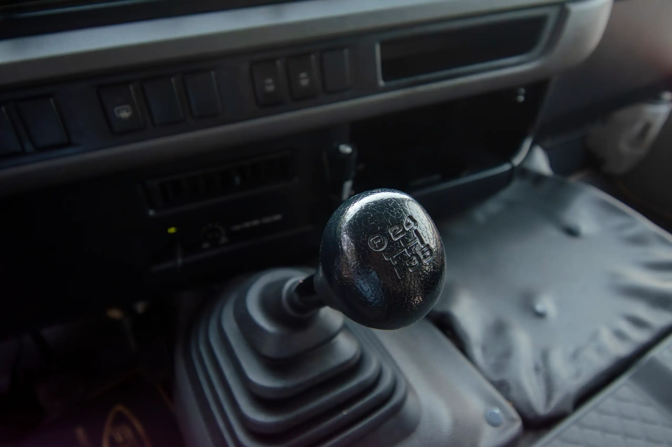 Used 2020 Toyota Coaster High Roof White – Center Console & Gear Shifter at First Choice Cars Sharjah