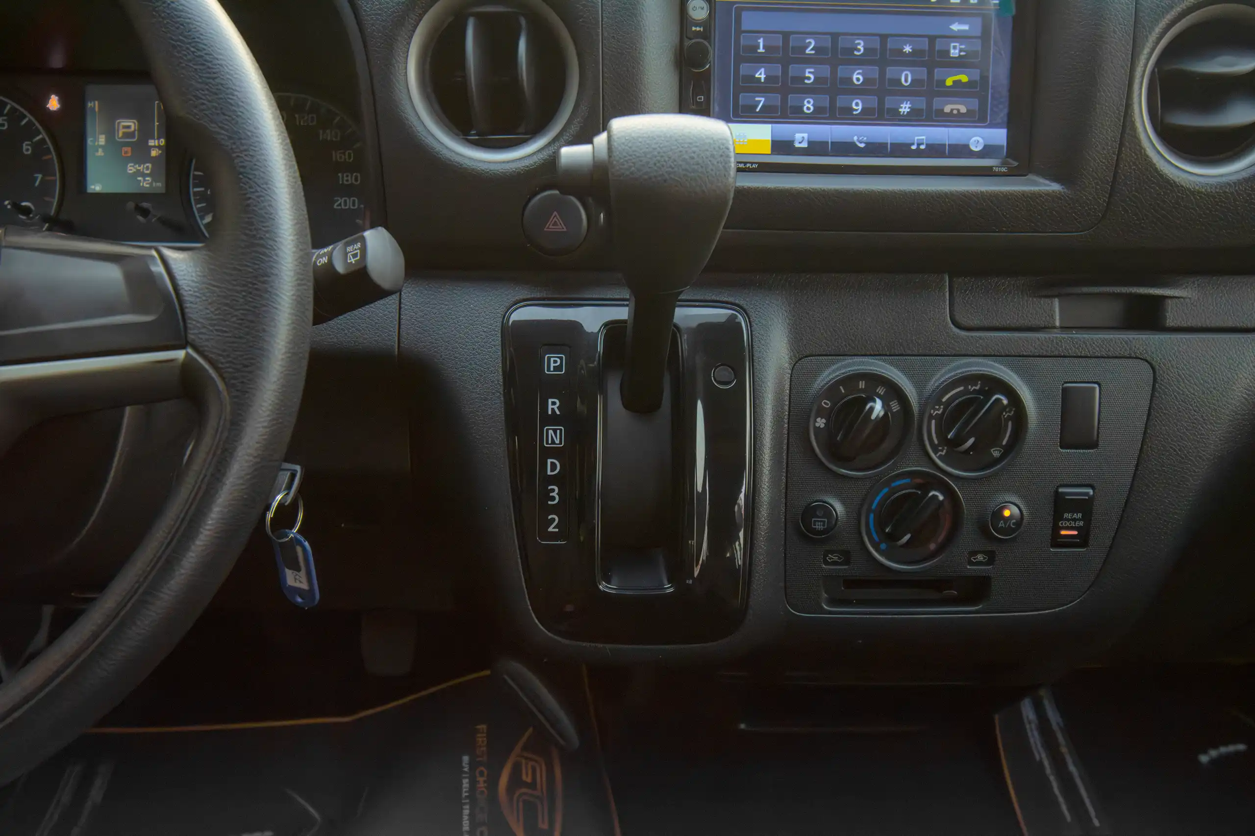 Used 2023 Nissan Urvan Microbus S/R White – Center Console & Gear Shifter at First Choice Cars Sharjah