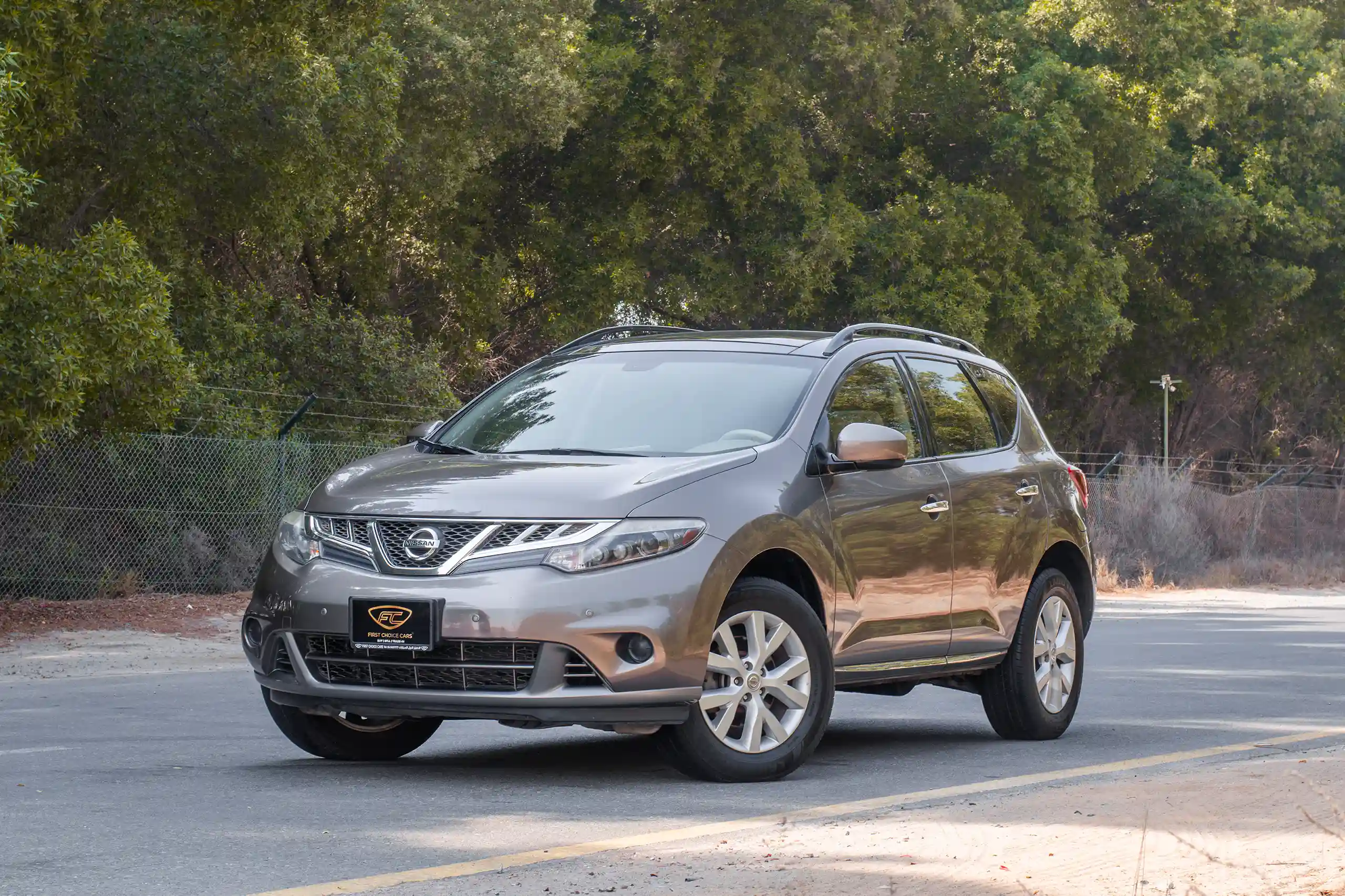 Used 2015 Nissan Murano SL Grey – Left Front Diagonal (45°) View at First Choice Cars Sharjah