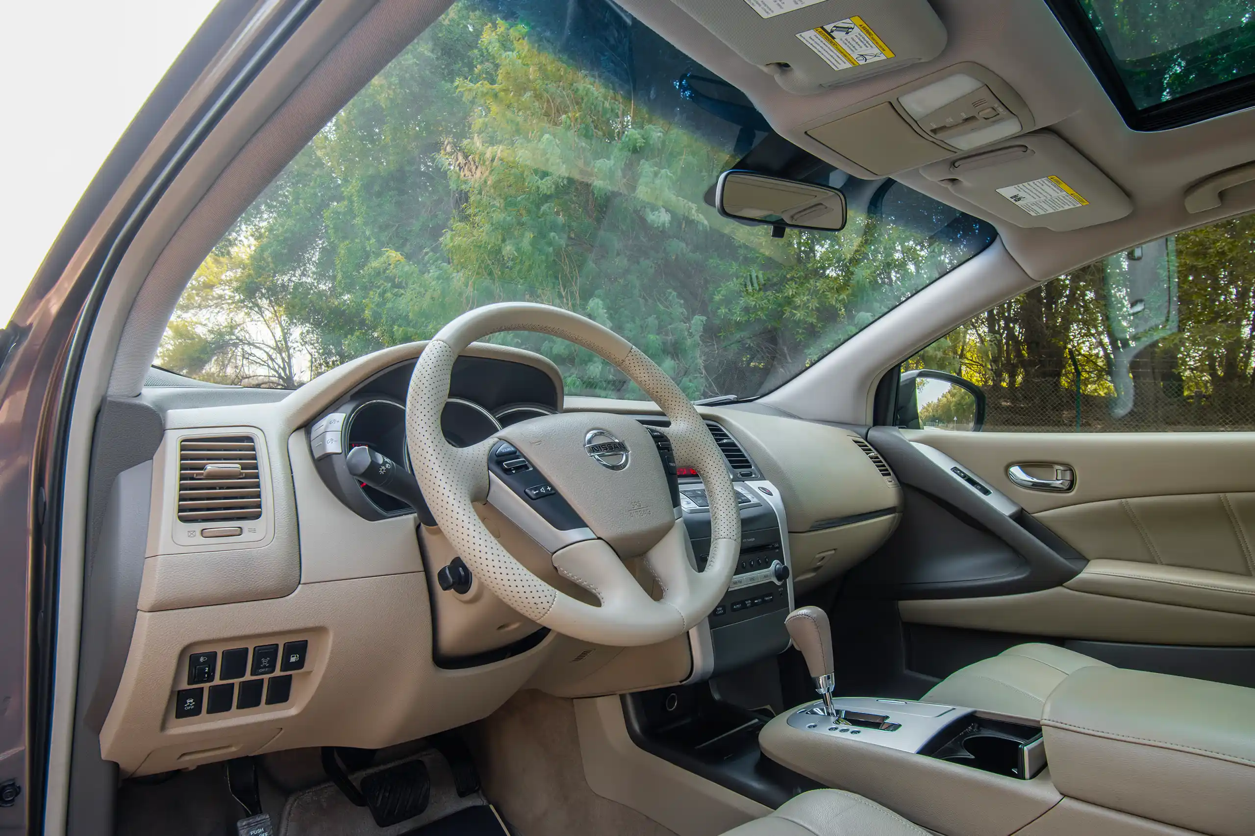 Used 2015 Nissan Murano SL Grey – Driver Side Dashboard & Steering View at First Choice Cars Sharjah