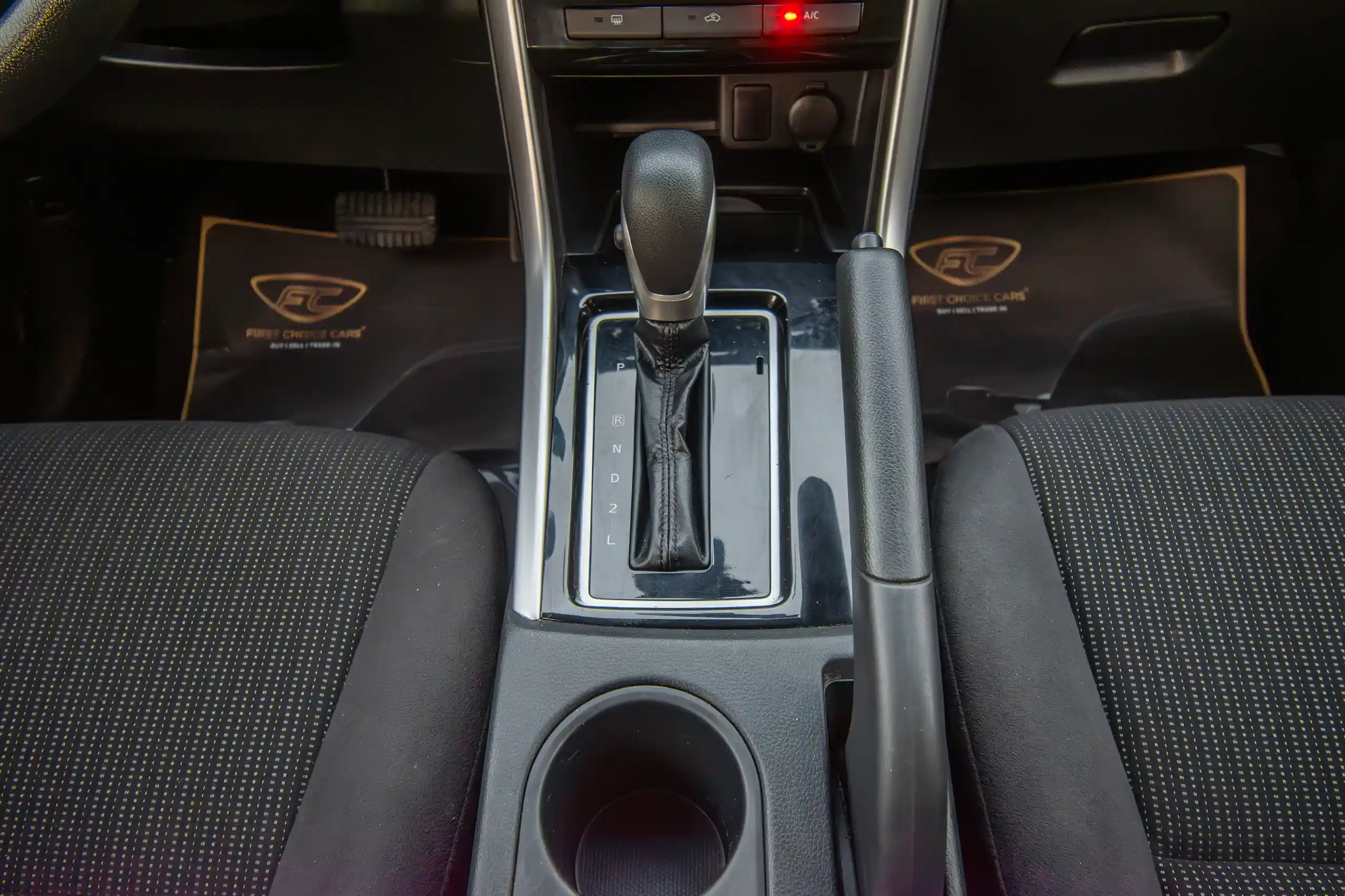 Used 2022 Mitsubishi Xpander GLS Silver – Center Console & Gear Shifter at First Choice Cars Sharjah