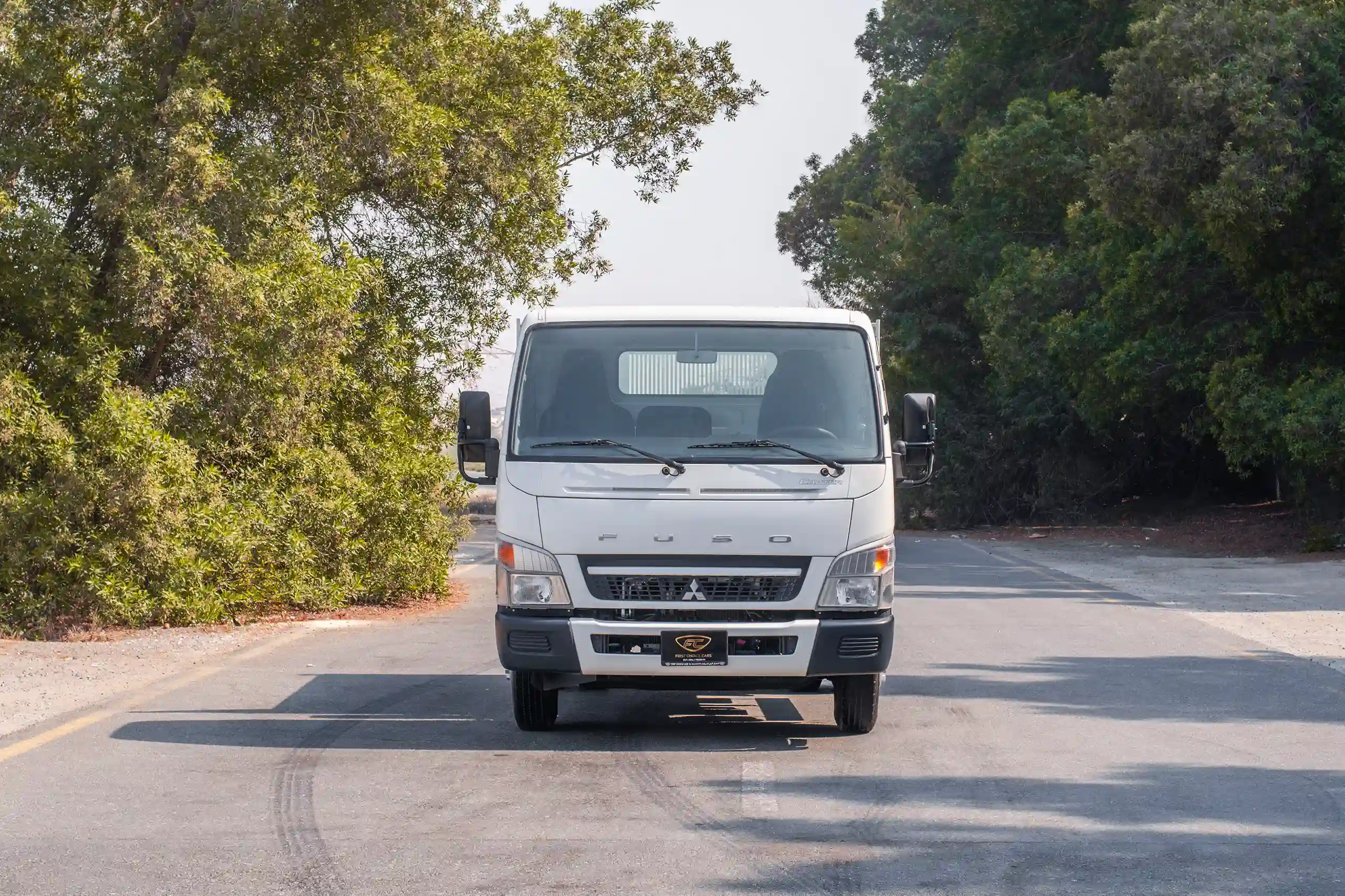 Used 2024 Mitsubishi Canter Tipper in White – Front View for Sale at First Choice Cars Dubai Sharjah