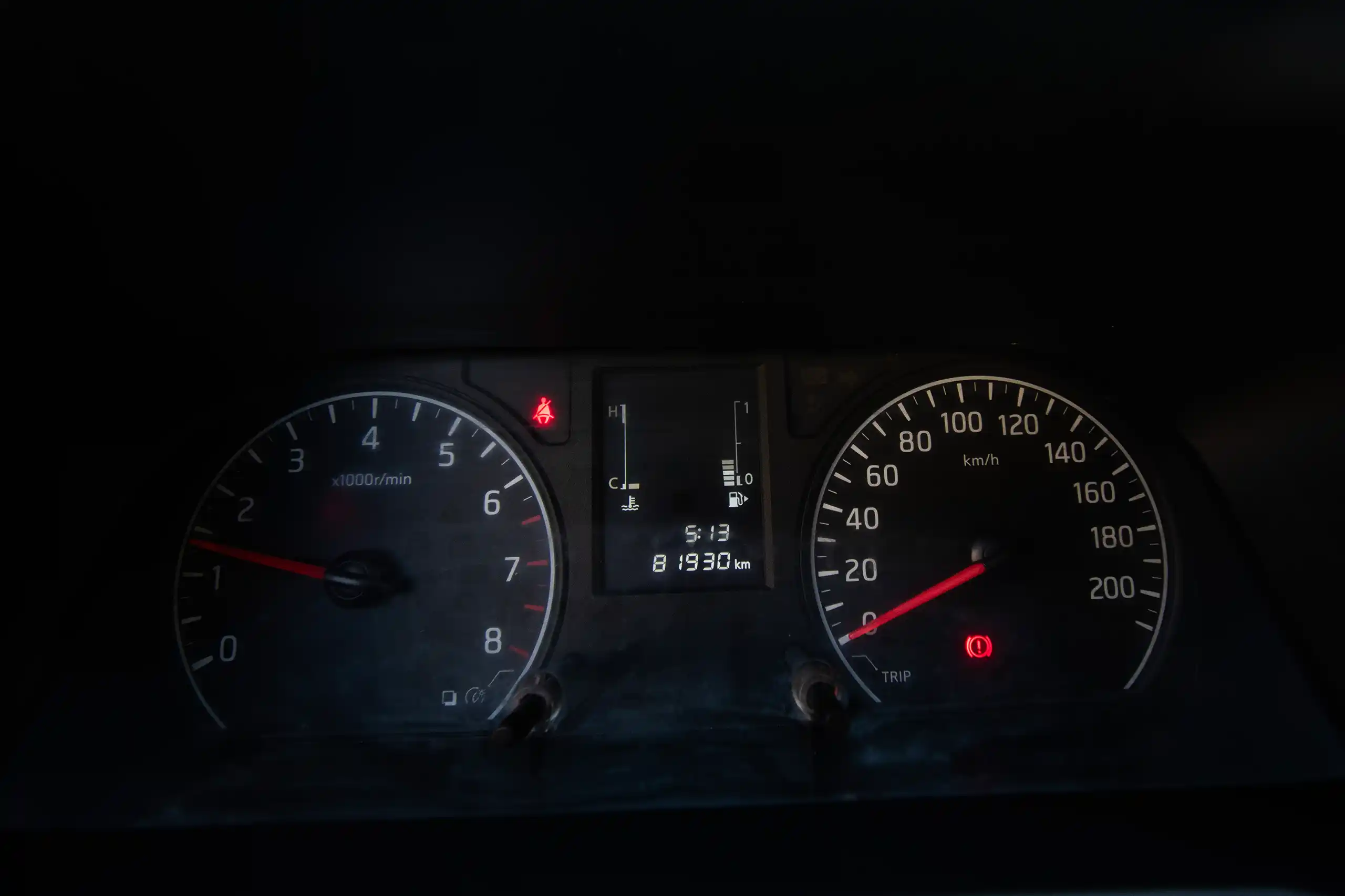 Used 2023 Nissan Urvan High Roof White – Odometer / Mileage Reading View at First Choice Cars Sharjah