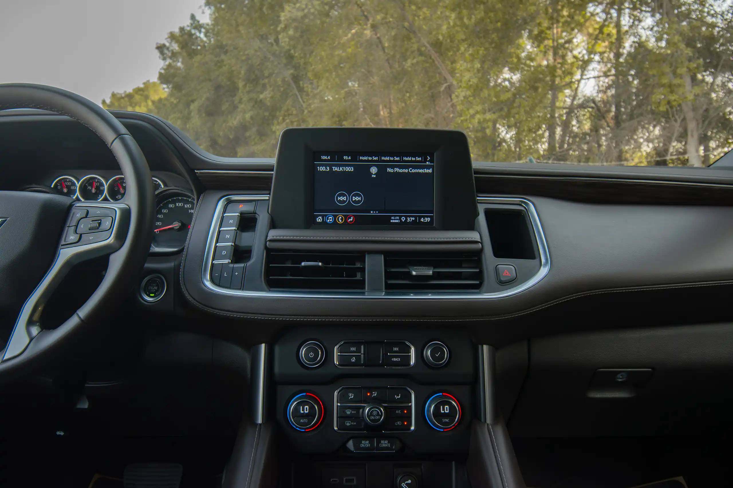 Used 2023 Chevrolet Tahoe LS Maroon – Infotainment / Touchscreen System at First Choice Cars Sharjah