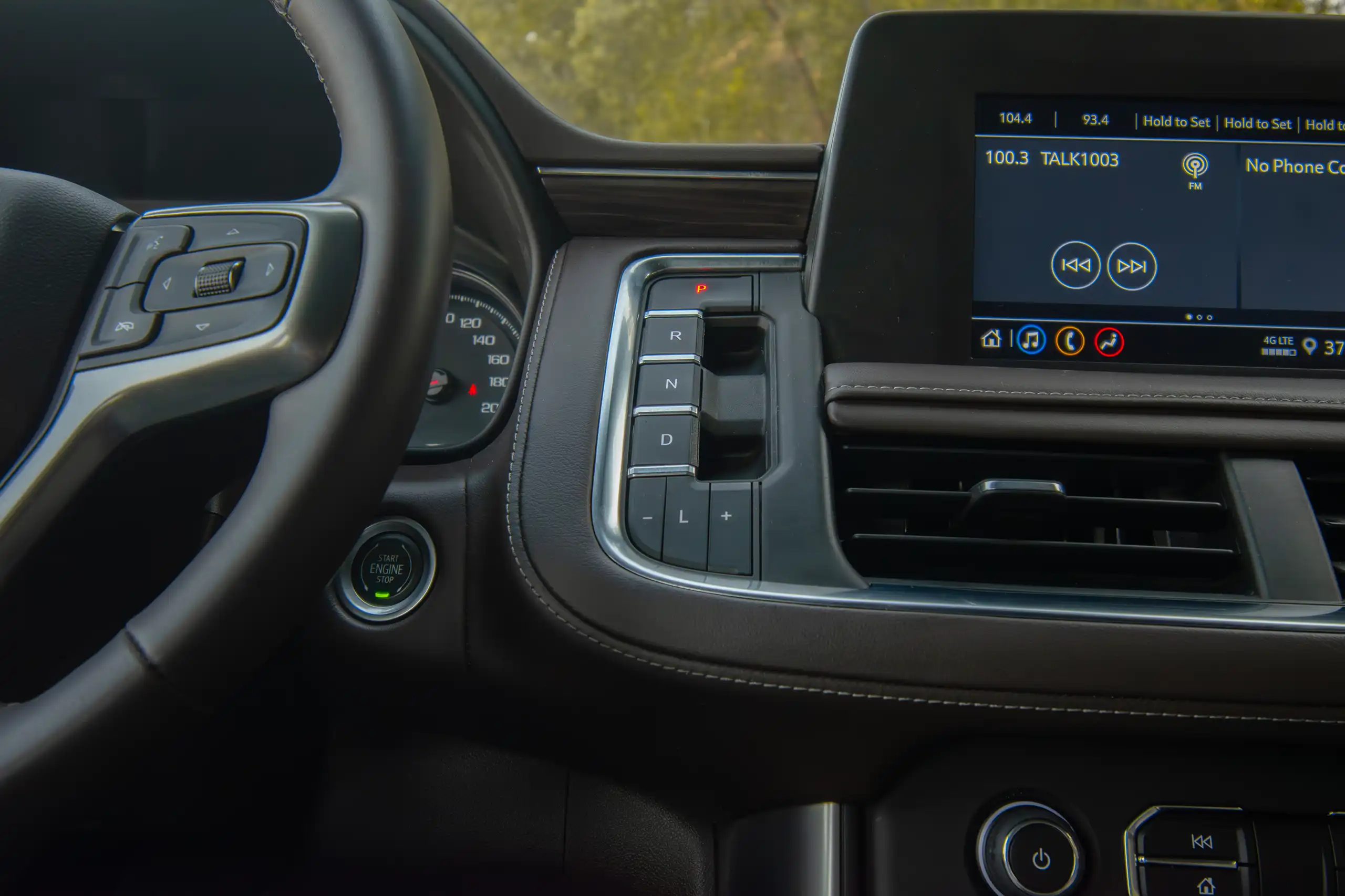 Used 2023 Chevrolet Tahoe LS Maroon – Center Console & Gear Shifter at First Choice Cars Sharjah