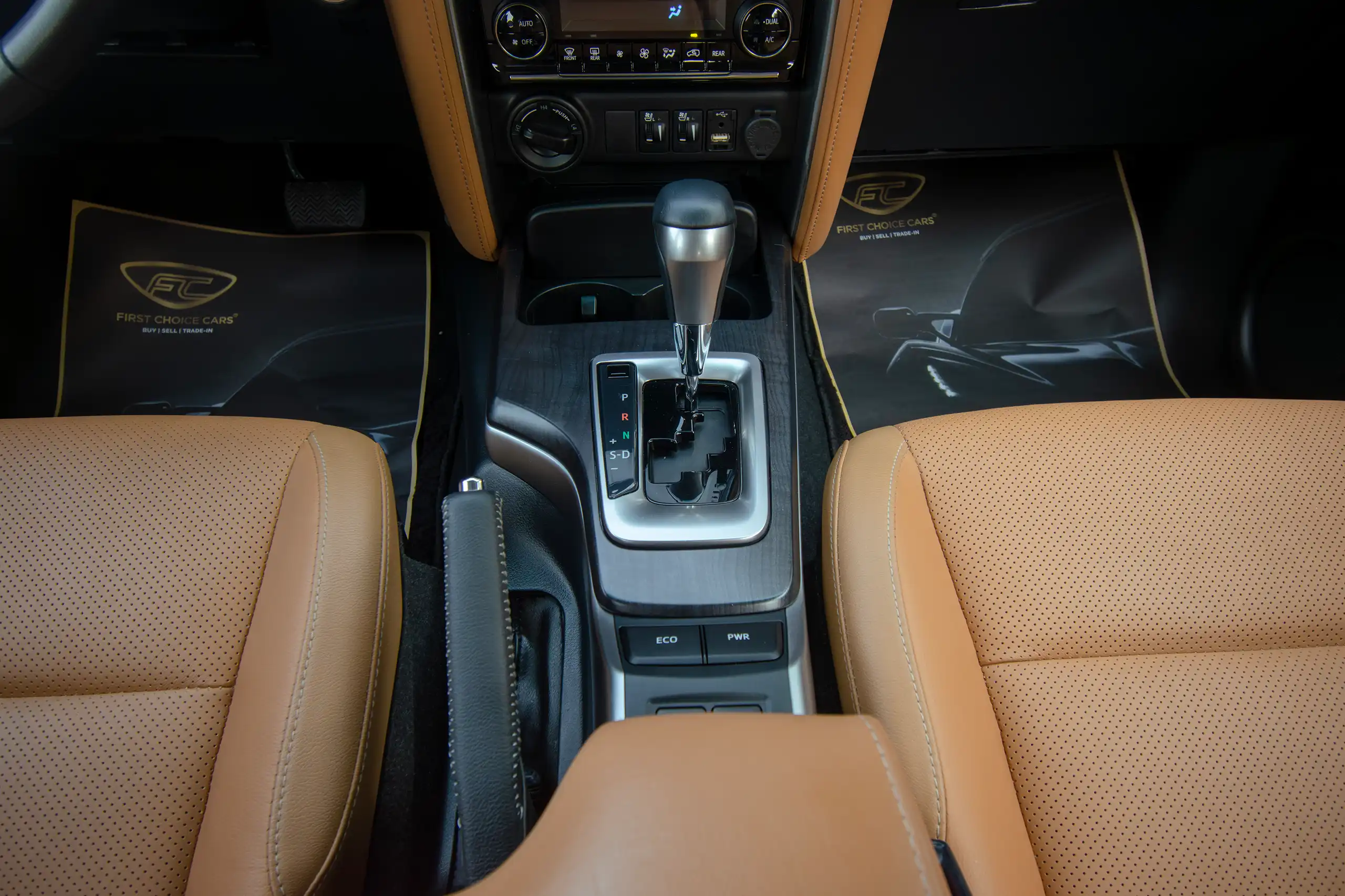 Used 2022 Toyota Fortuner VXR Grey – Center Console & Gear Shifter at First Choice Cars Sharjah